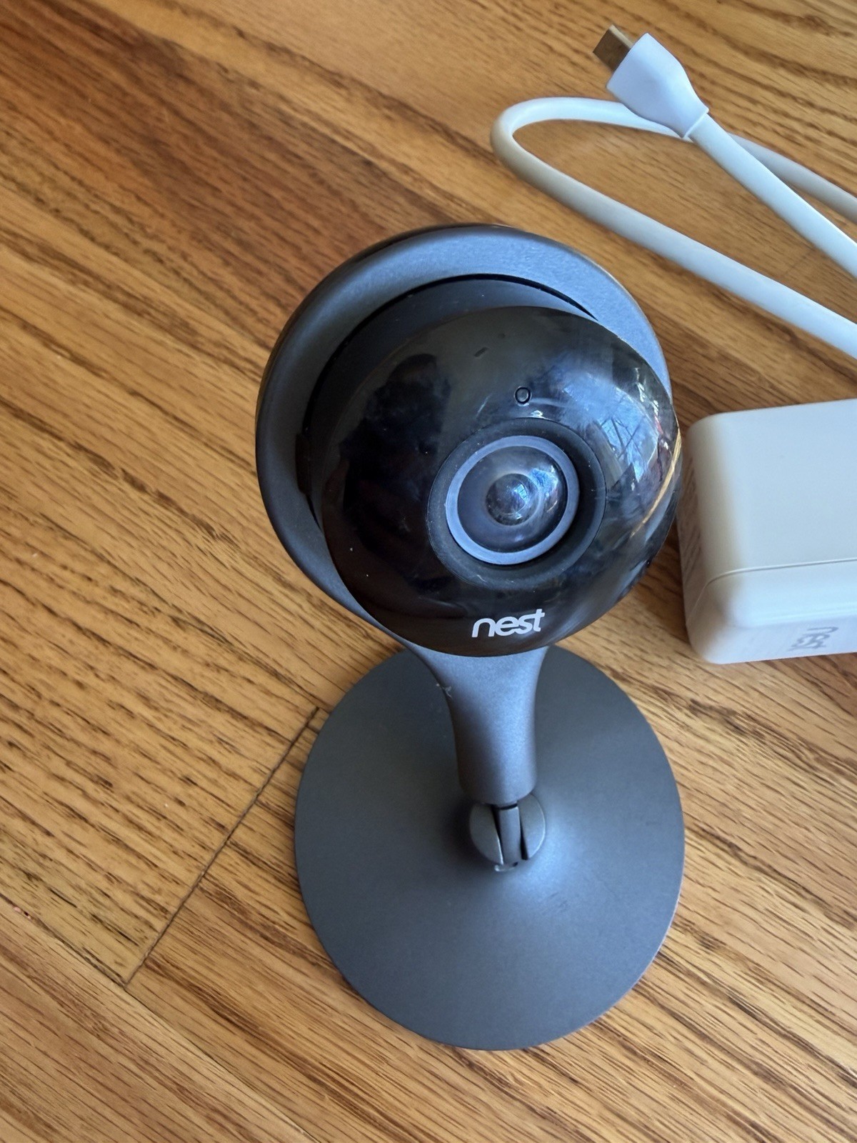 Nest Cam A0005 First Gen Indoor Camera with Power Supply and Stand