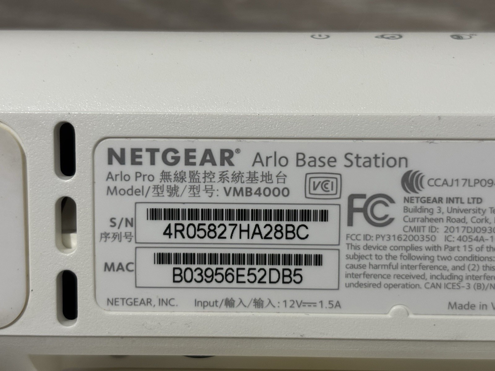 2x NETGEAR Arlo Base Stations VMB40000 VMB4540 and 2 VMC4030P Cameras – AS-IS