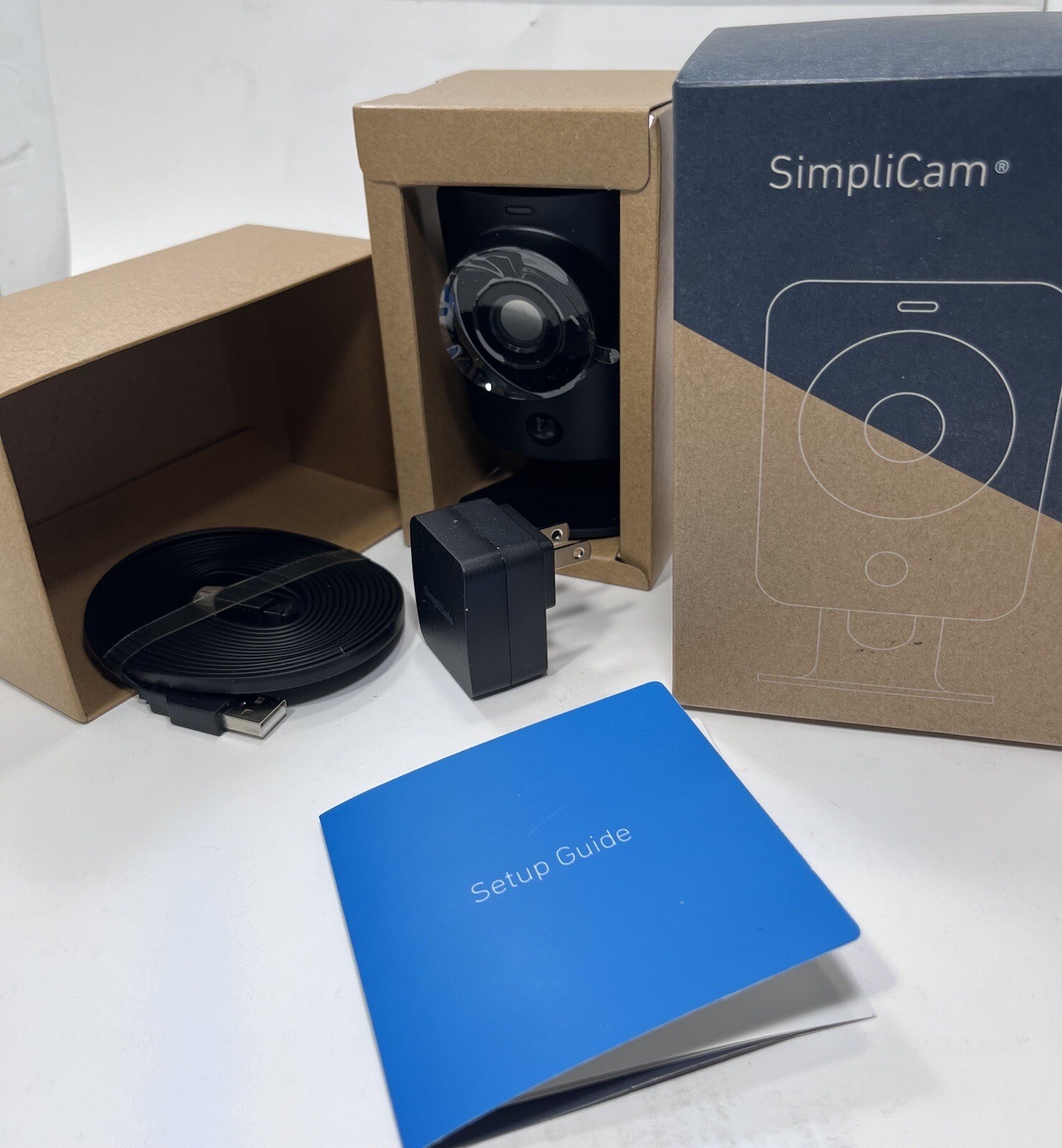 SimpliSafe SimpliCam Indoor Security Camera SSCM1 New In Box