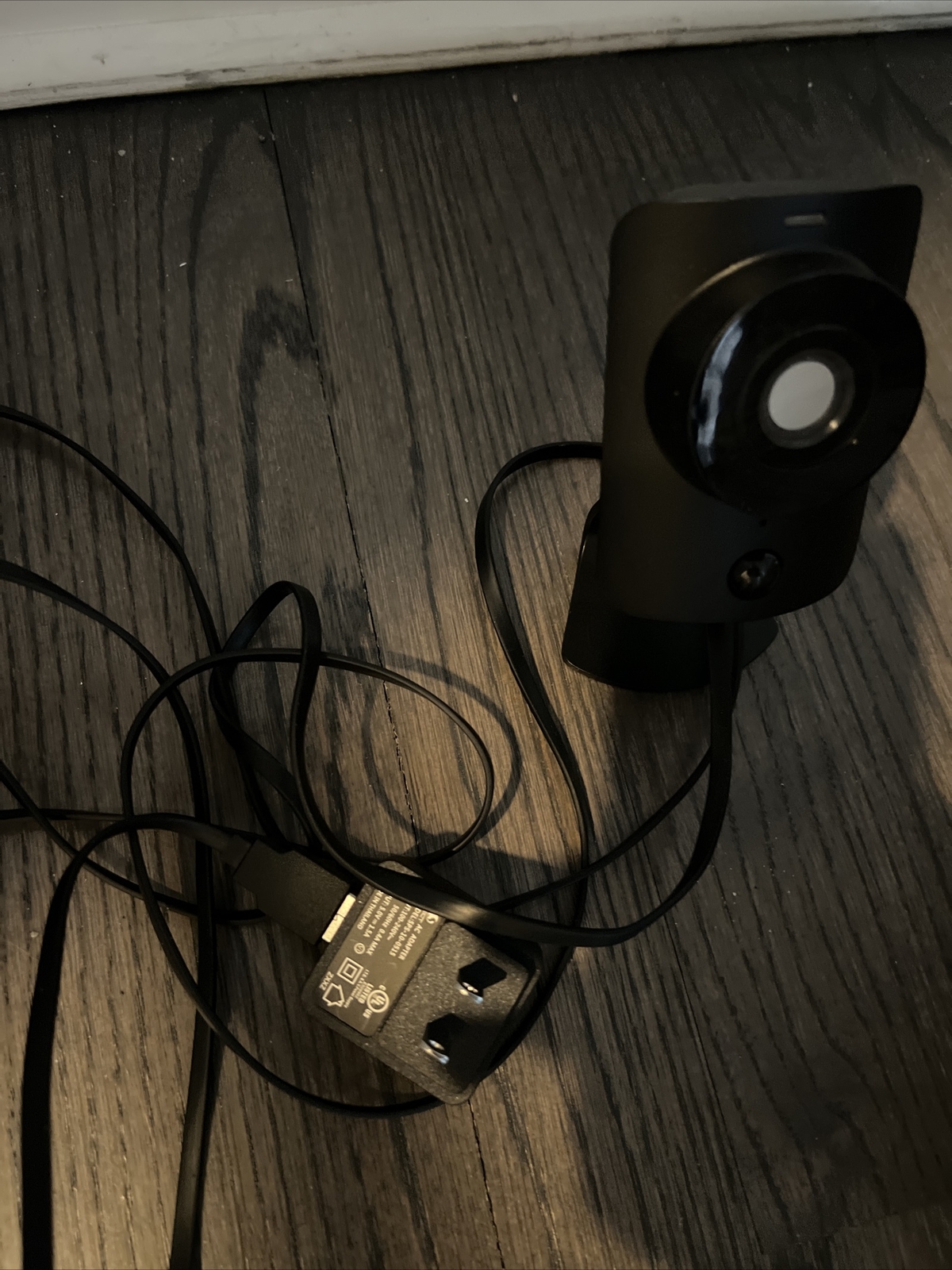 simpli safe security camera sscm2