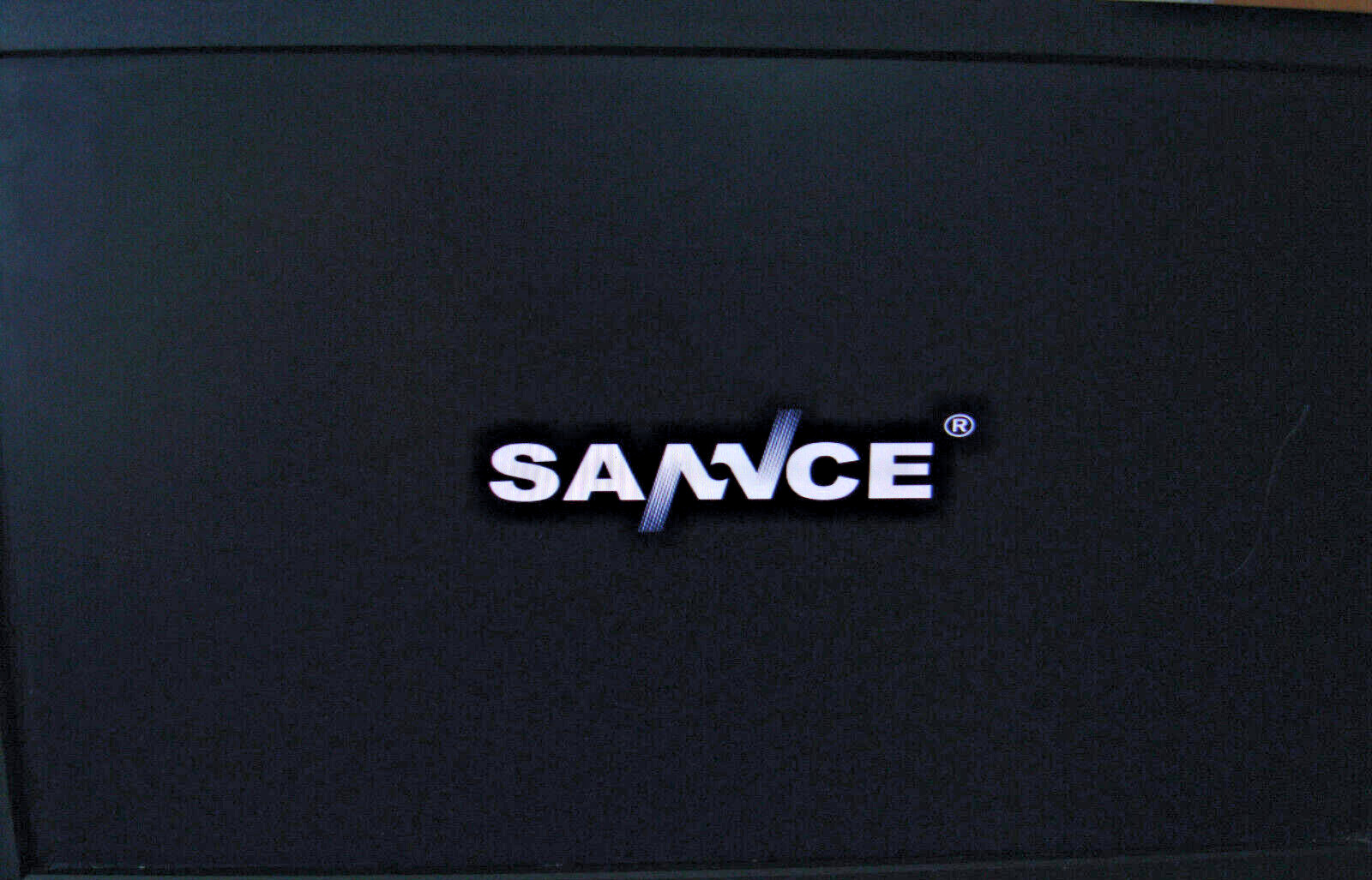 SANNCE DU-L81A1T 8 Ch DVR w/ 1 TB Formatted Hard Drive with Accessories