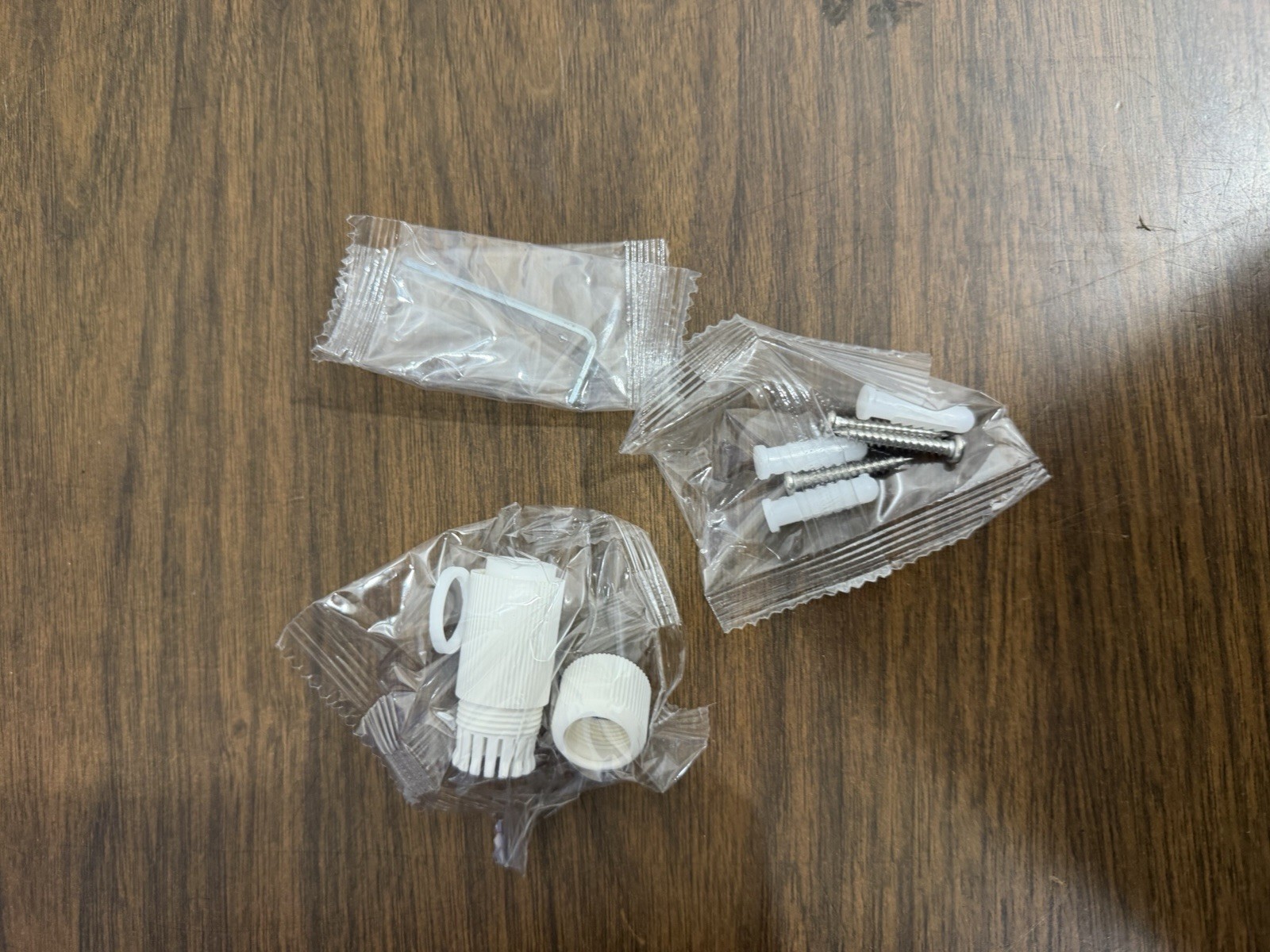 Luma Surveillance LUM-820-IP-TFW 8MP IP Turret Camera White Microphone PRICE (1)