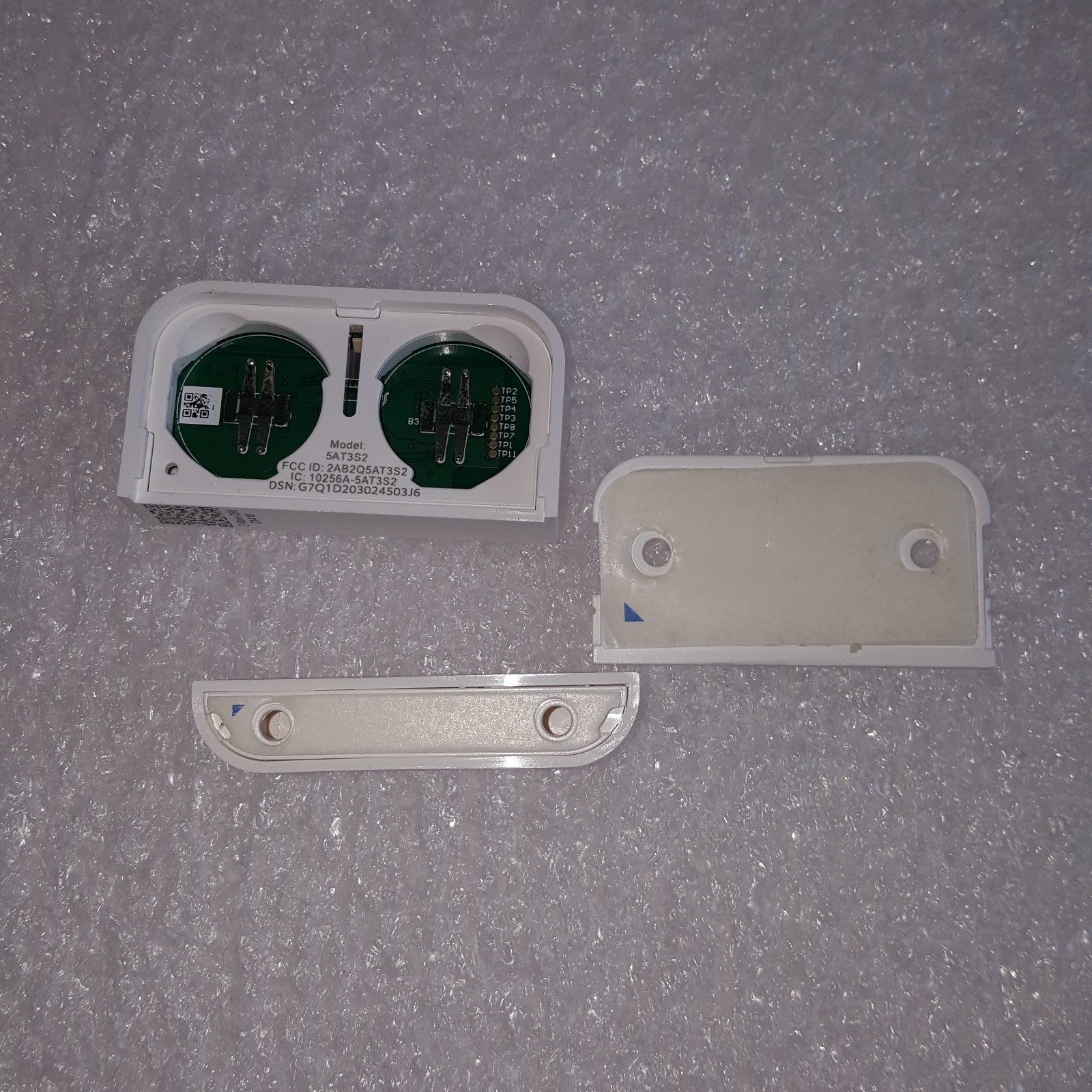 Ring Alarm Contact Sensor (2nd Gen) – Window & Door Security – No batteries