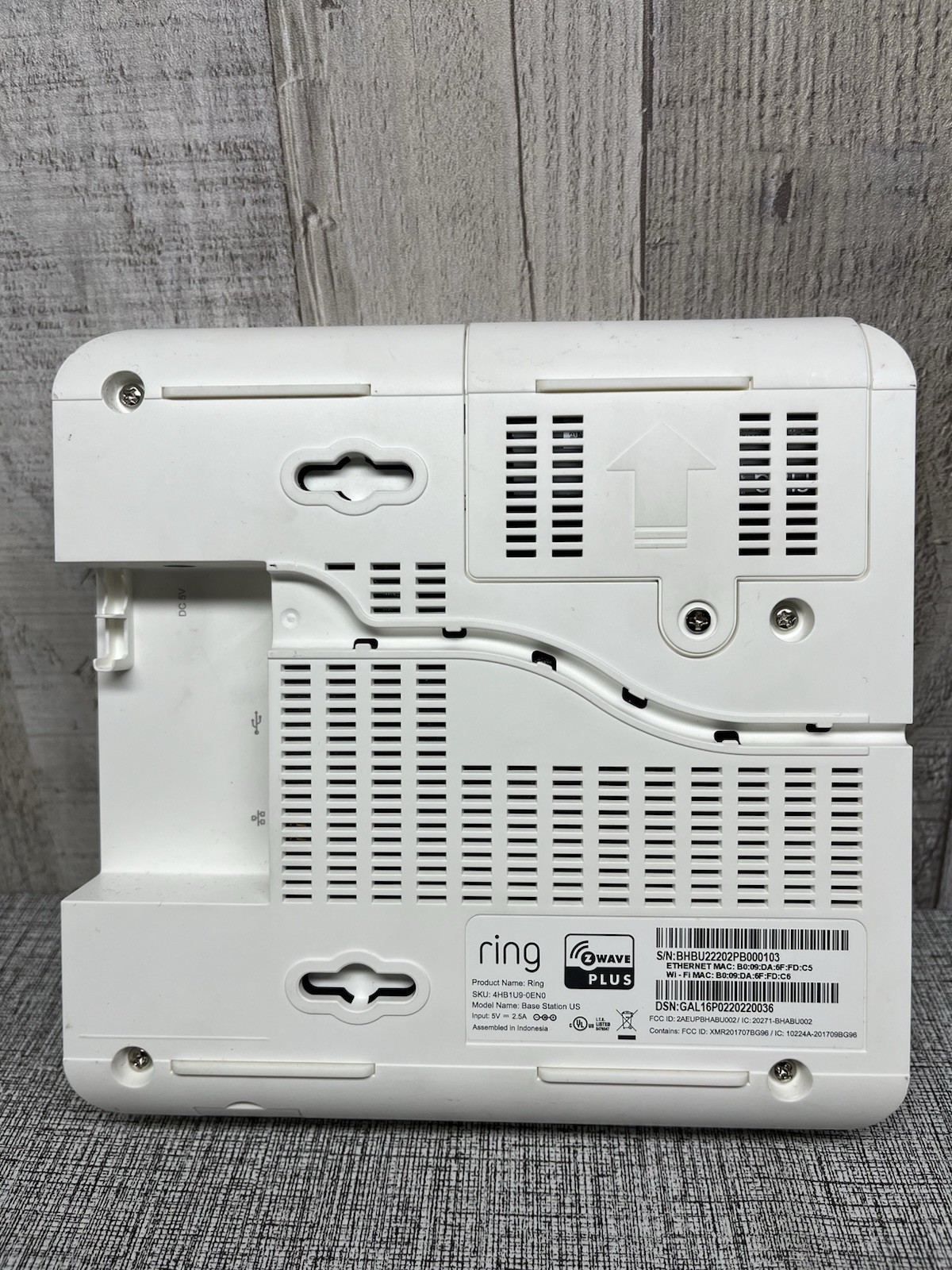 Ring Alarm Base Station 4HB1U9-0EN0 And Keypad 5AT2S7 [2nd Generation]