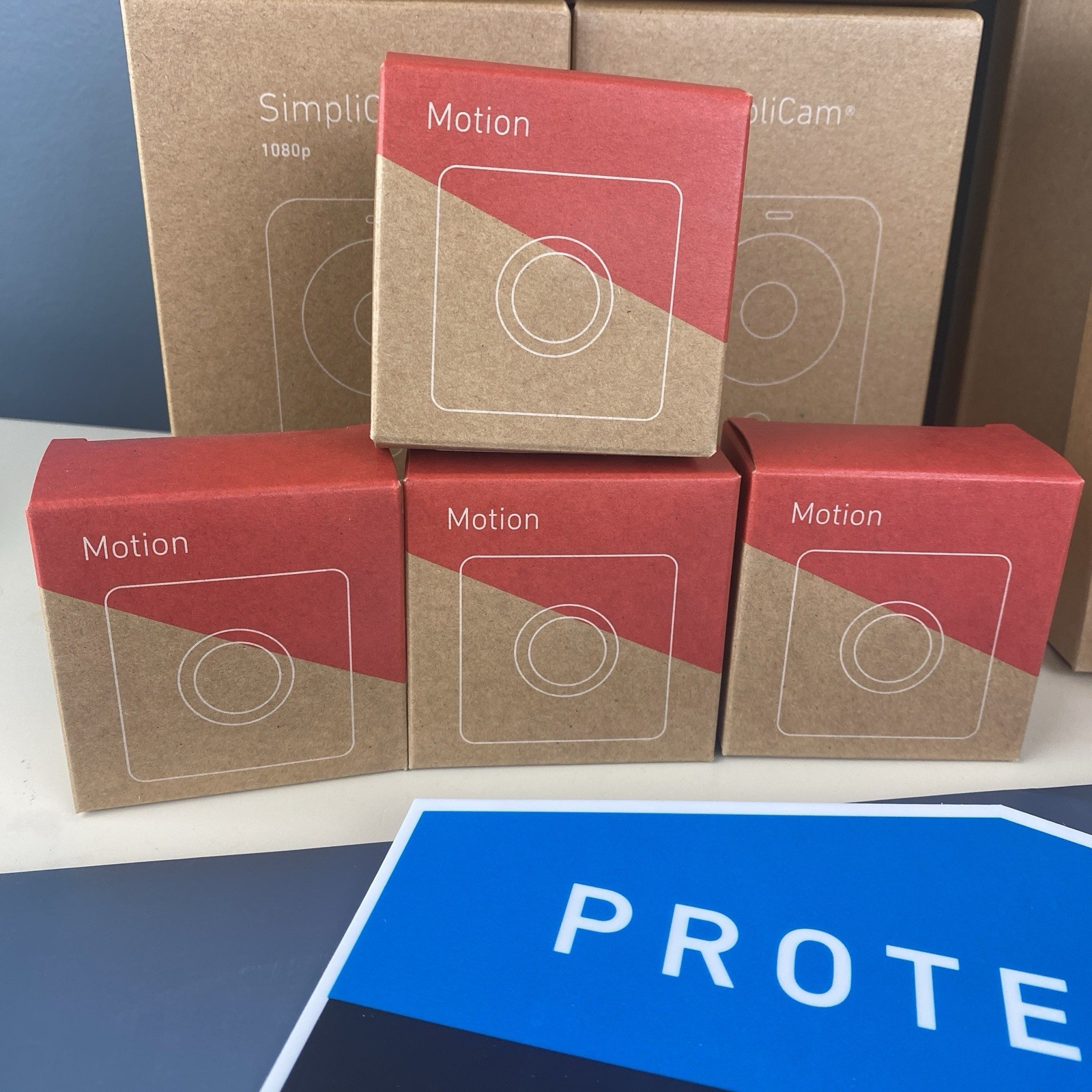 SimpliSafe Home Security System Bundle Lot – Cameras, Sensors, Siren, Keypad