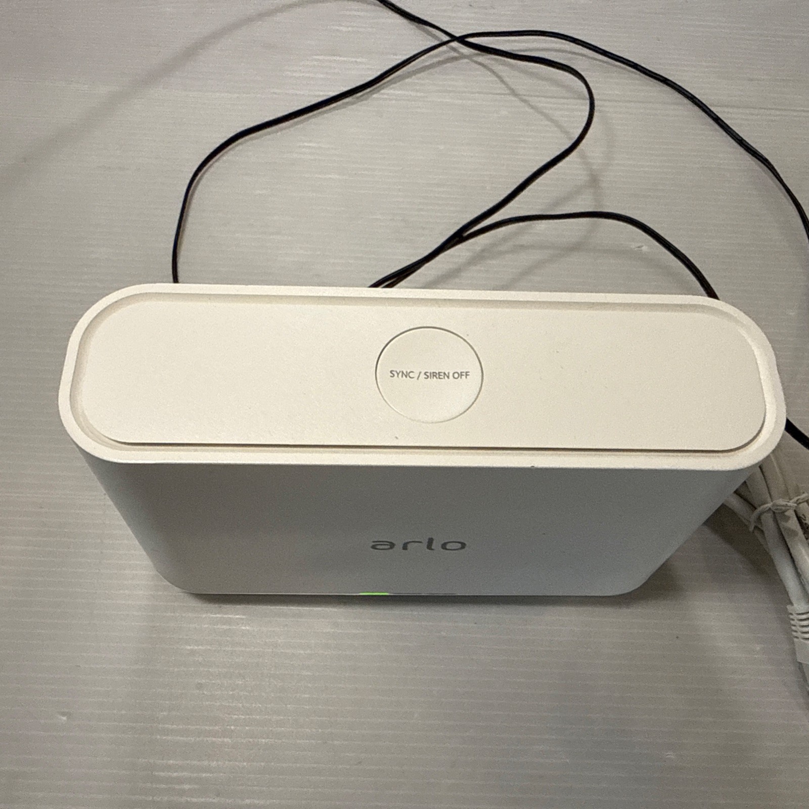 Netgear Arlo Pro VMB4000 Wireless Security Camera Base Station w/ AC Adapter