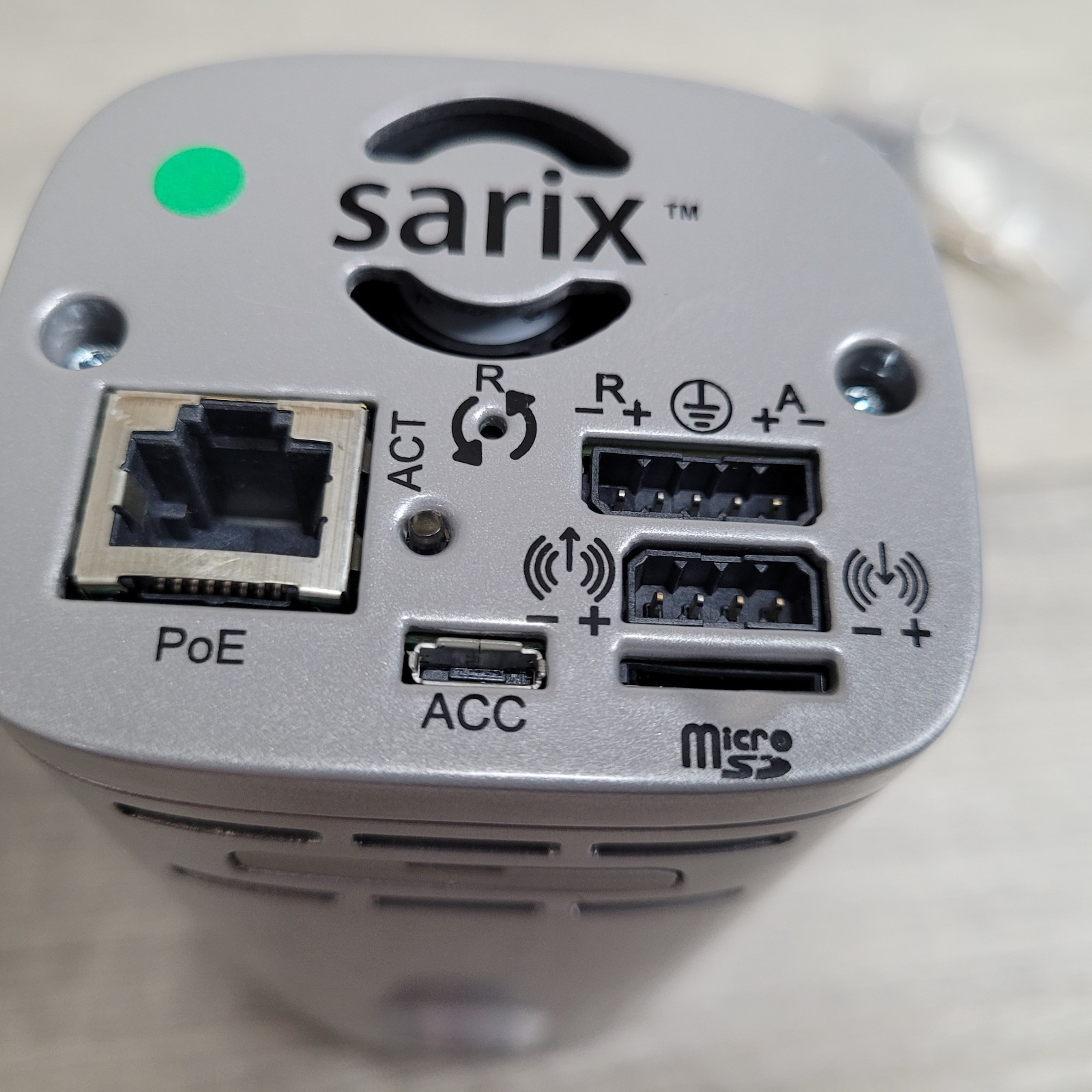 Pelco Sarix IXE Series Box Camera w/SureVision IP SRX E CAM 1MP Ver 2.1/2.0 NEW