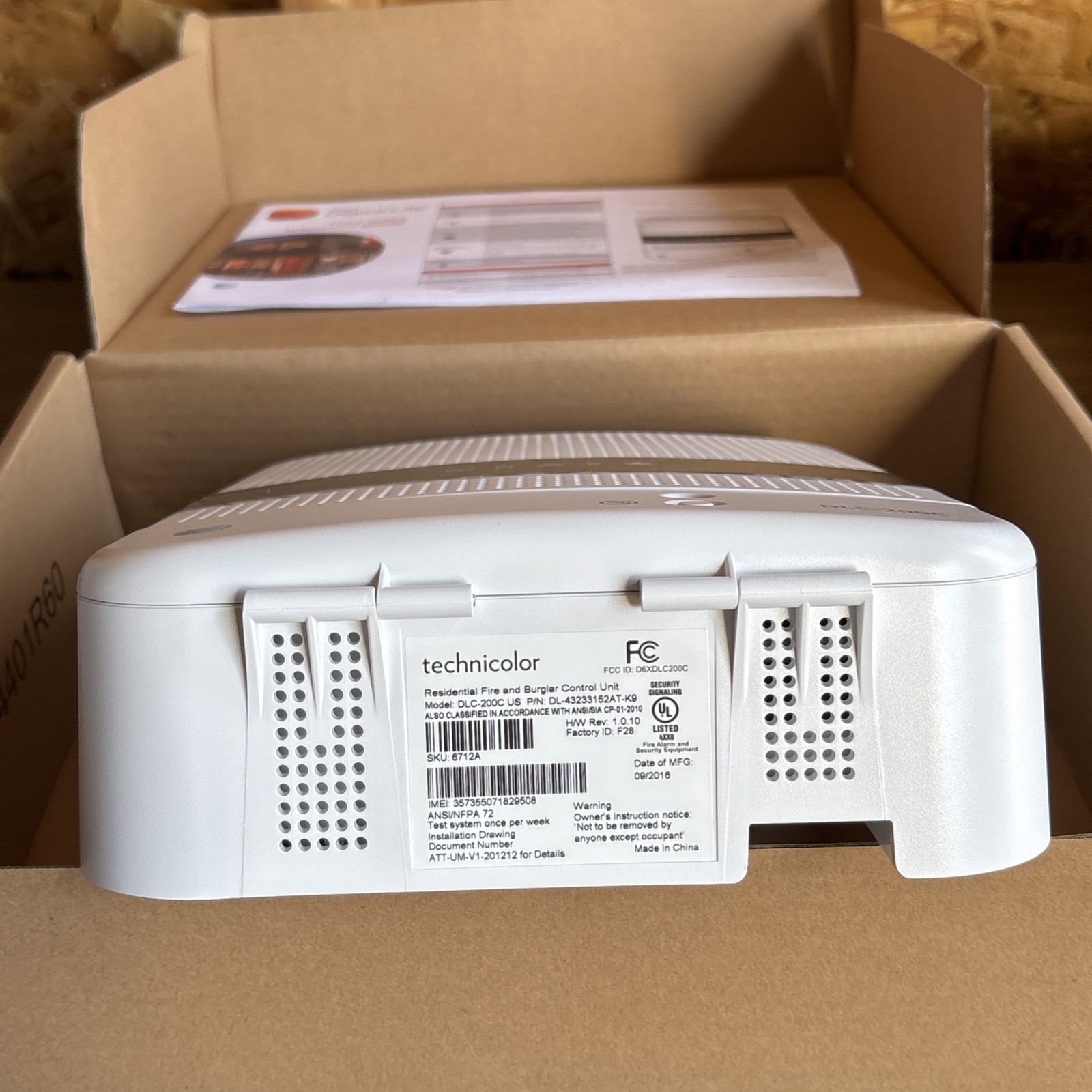 AT&T DLC-200C US Digital Life Controller, Fire / Burglar Alarm Control Unit Only