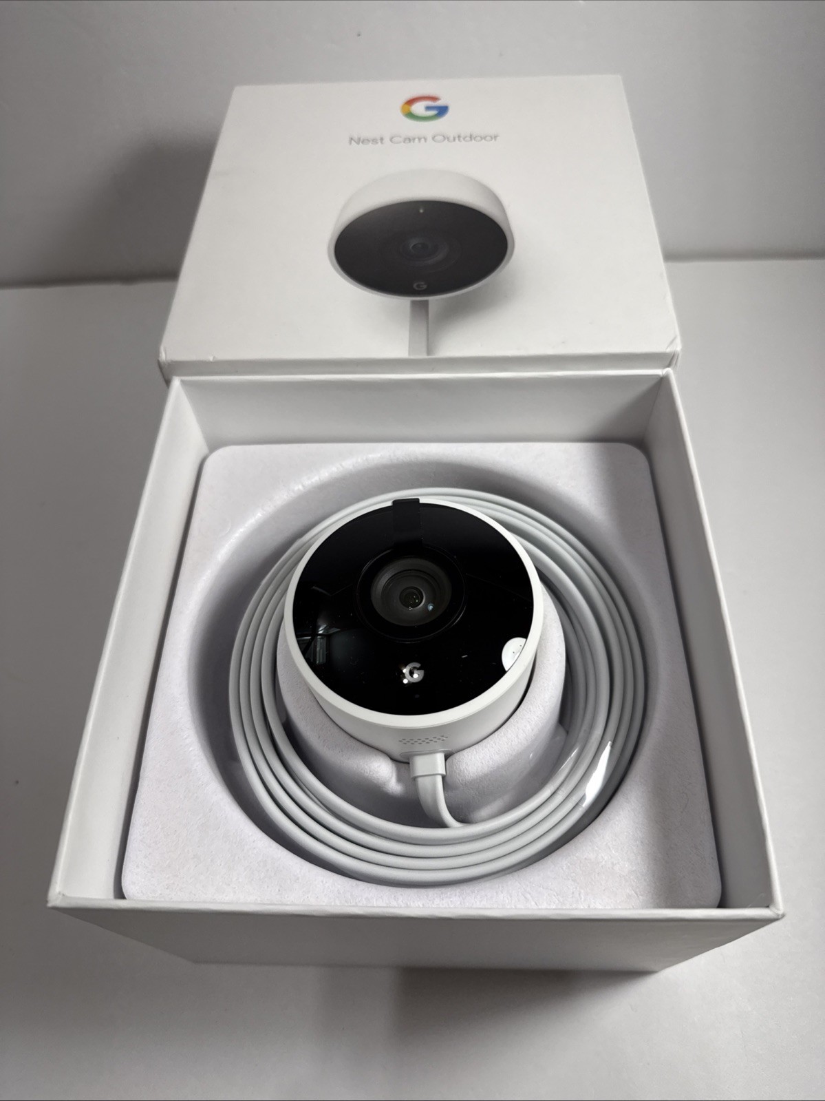 New Google Nest Cam Outdoor 1st Gen A0033 (NC2100ES) IOB