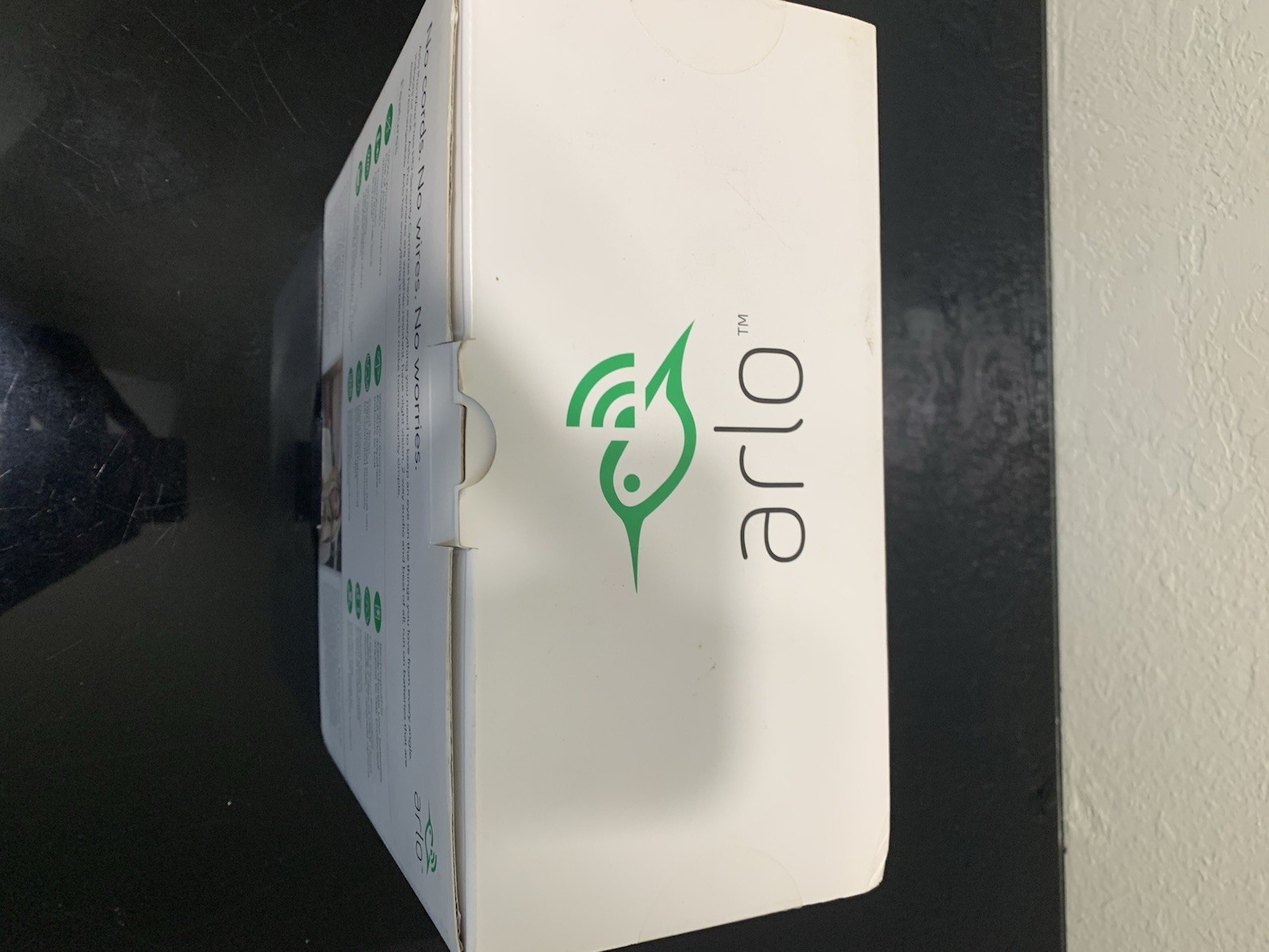 Arlo Pro Netgear VMS4330-100NAS 3 Camera HD Security System Brand New In Box