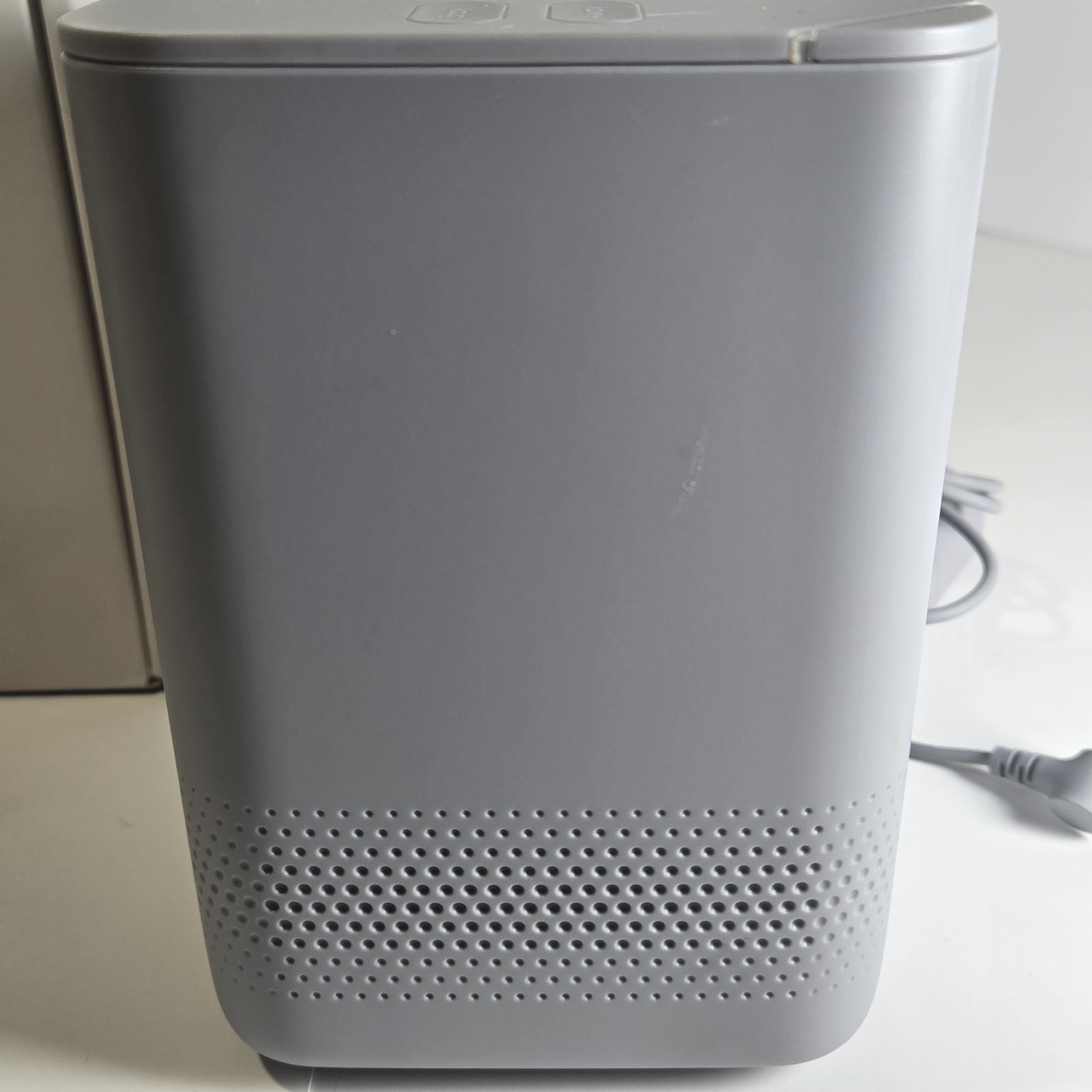 Blue by ADT Smart Home Hub Model S40LR1-01 White. No Instructions Used.
