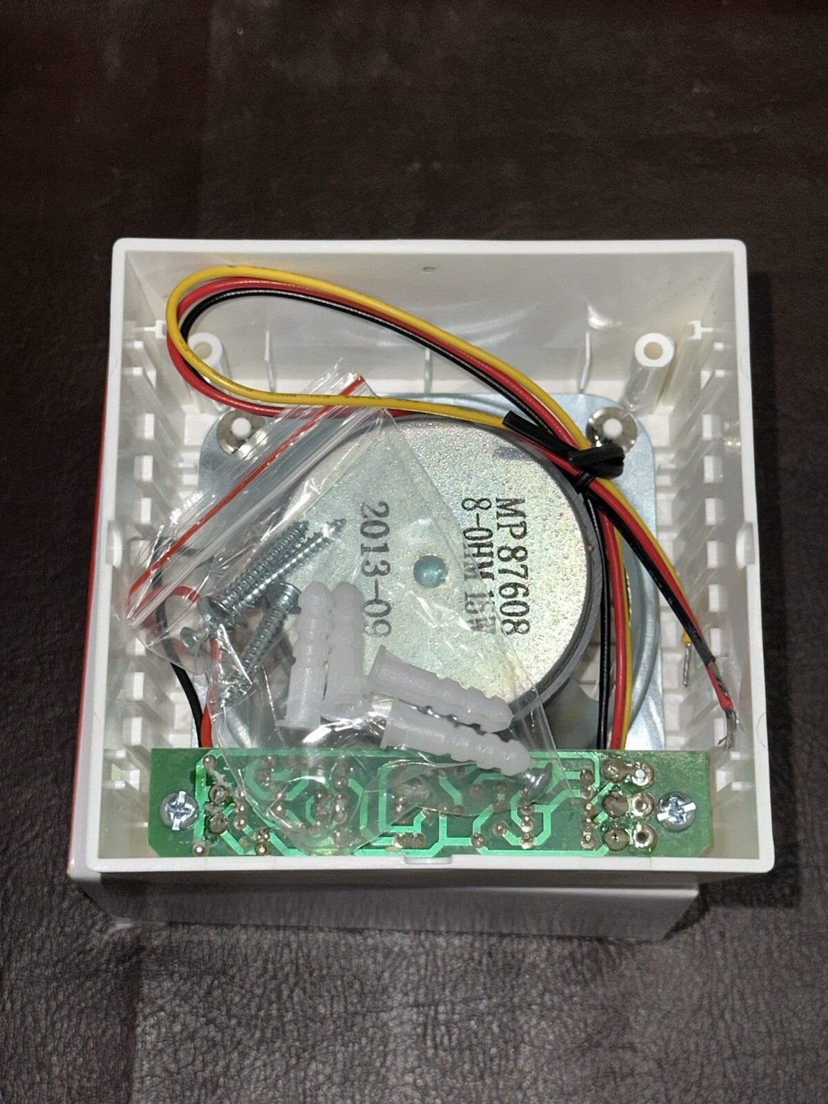 Electronic Sirens SOLSD15W 15 Watt Dual Tone Surface Mount Siren