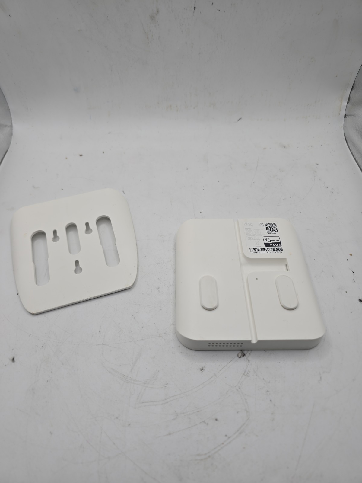 Ring Alarm Keypad 5AT2S7 (2nd Gen) with USB Cable