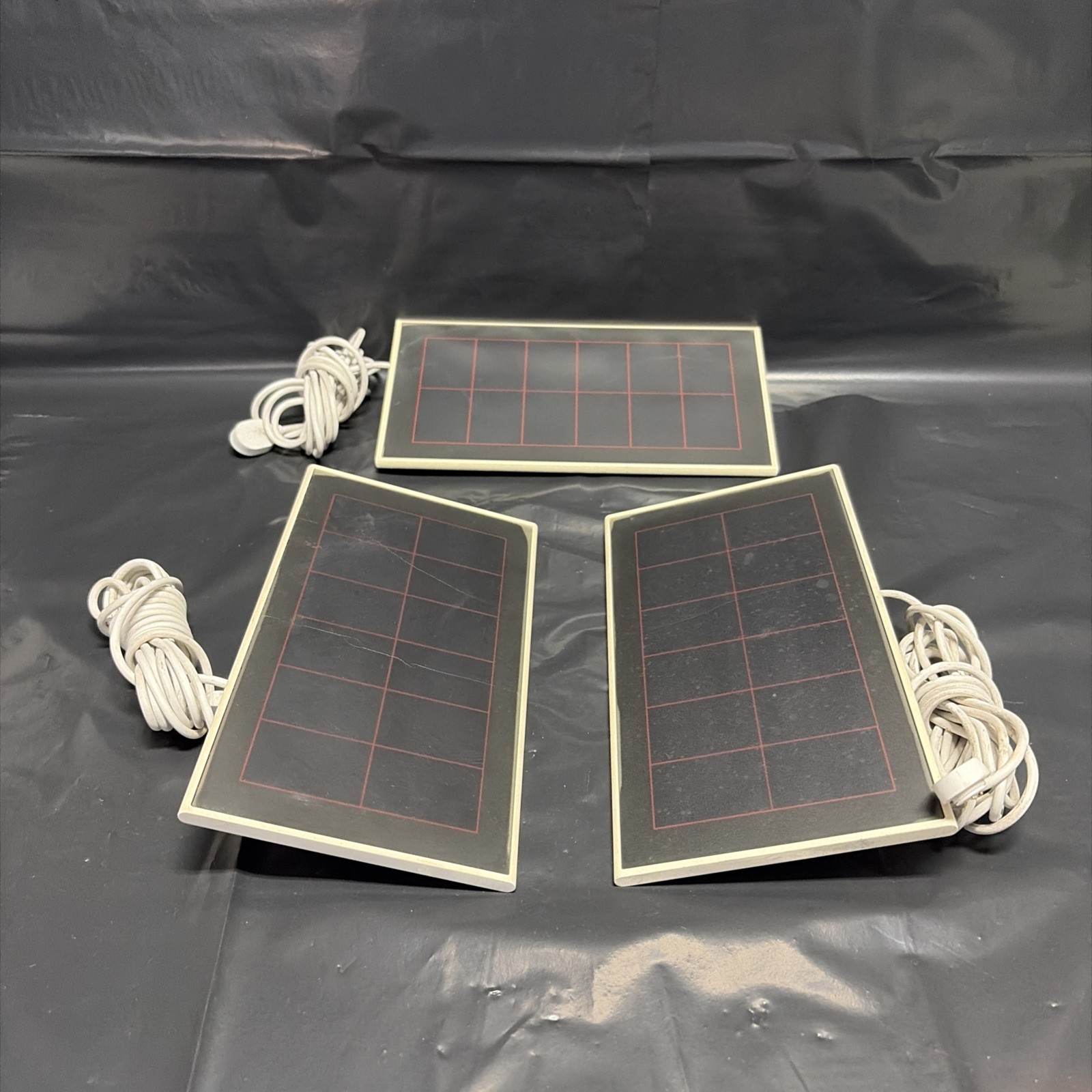Arlo VMA5600 Solar Panel Charger – White (3) Panels