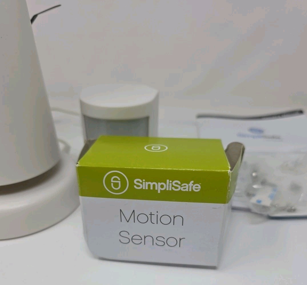 SimpliSafe Original System Base Station BS2000 – Base Unit + Adapter