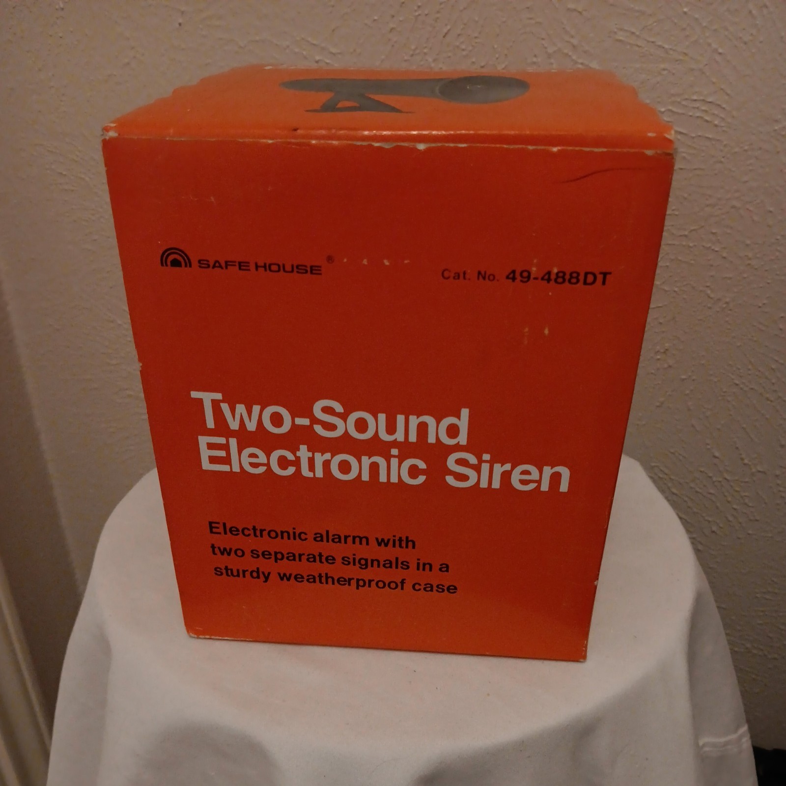 Safe House Indoor/Outdoor Two Sound Electronic Siren Alarm 49-488DT.