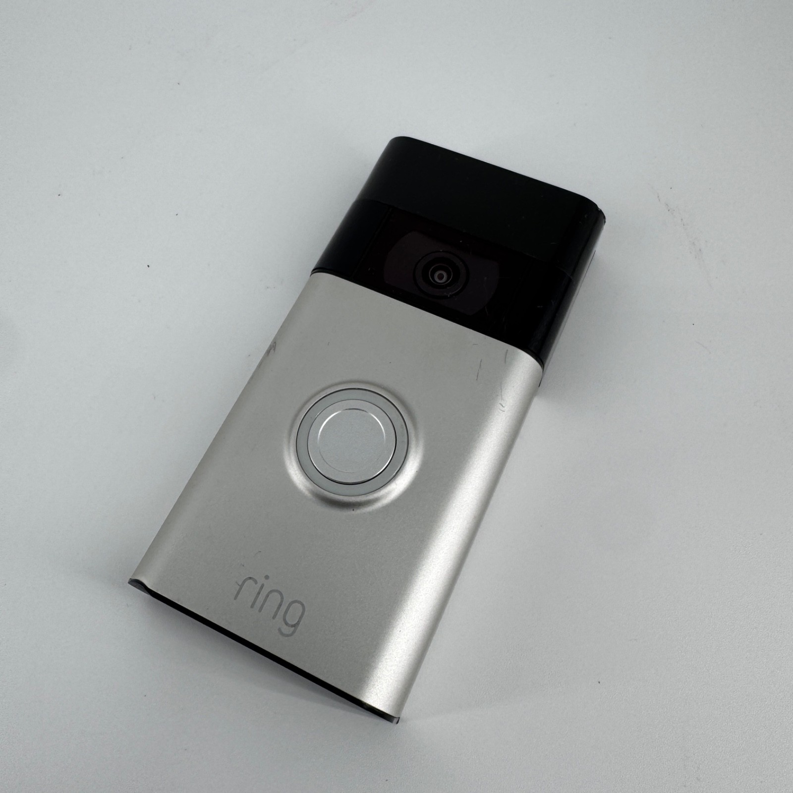Ring 2nd Gen 5UM5E5 Silver & Black Night Vision 2-Way Talk 1080p Video Door Bell