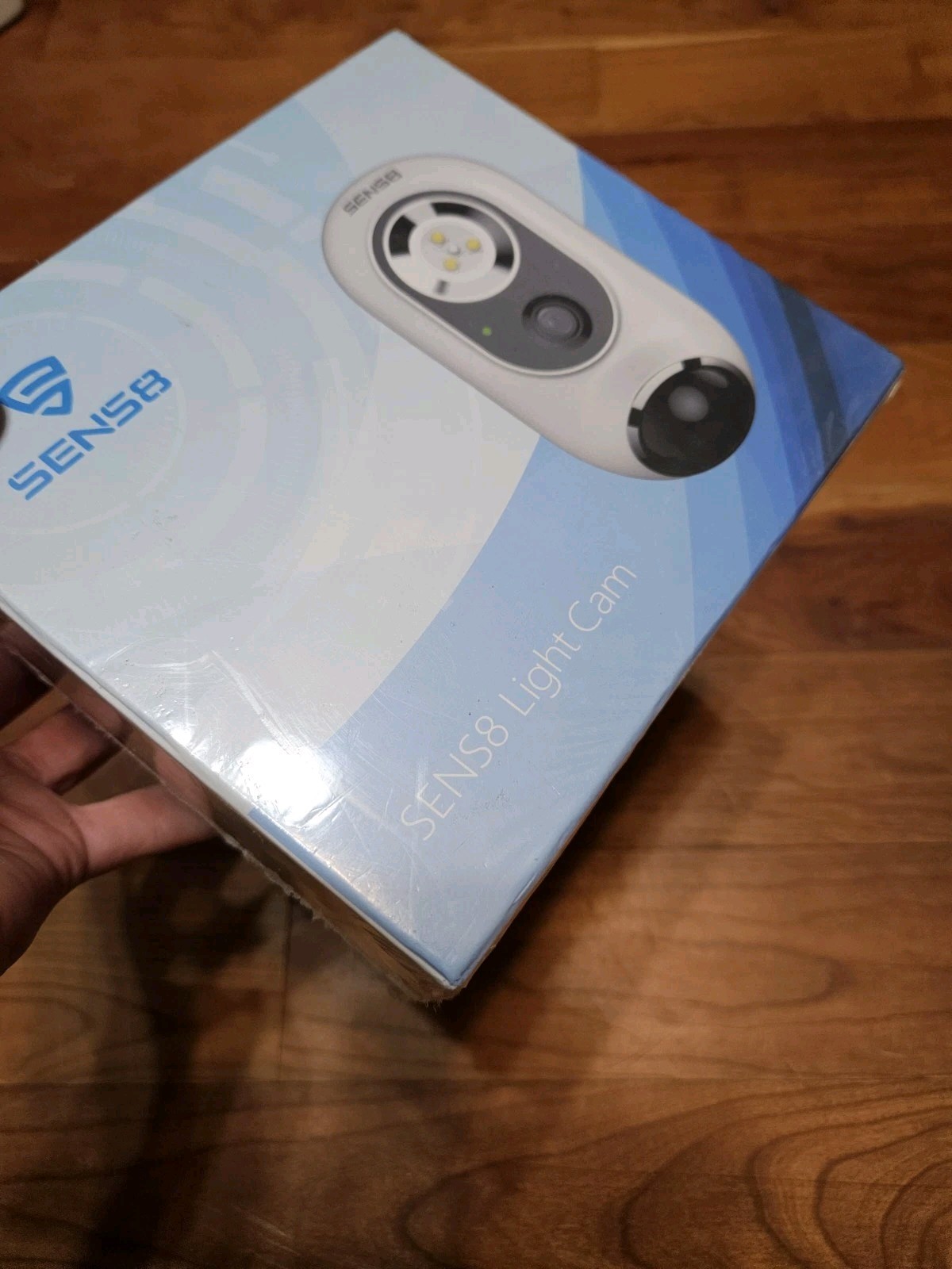 SENS8 Home Security Light Camera WiFi Motion Sensor Speaker & Siren