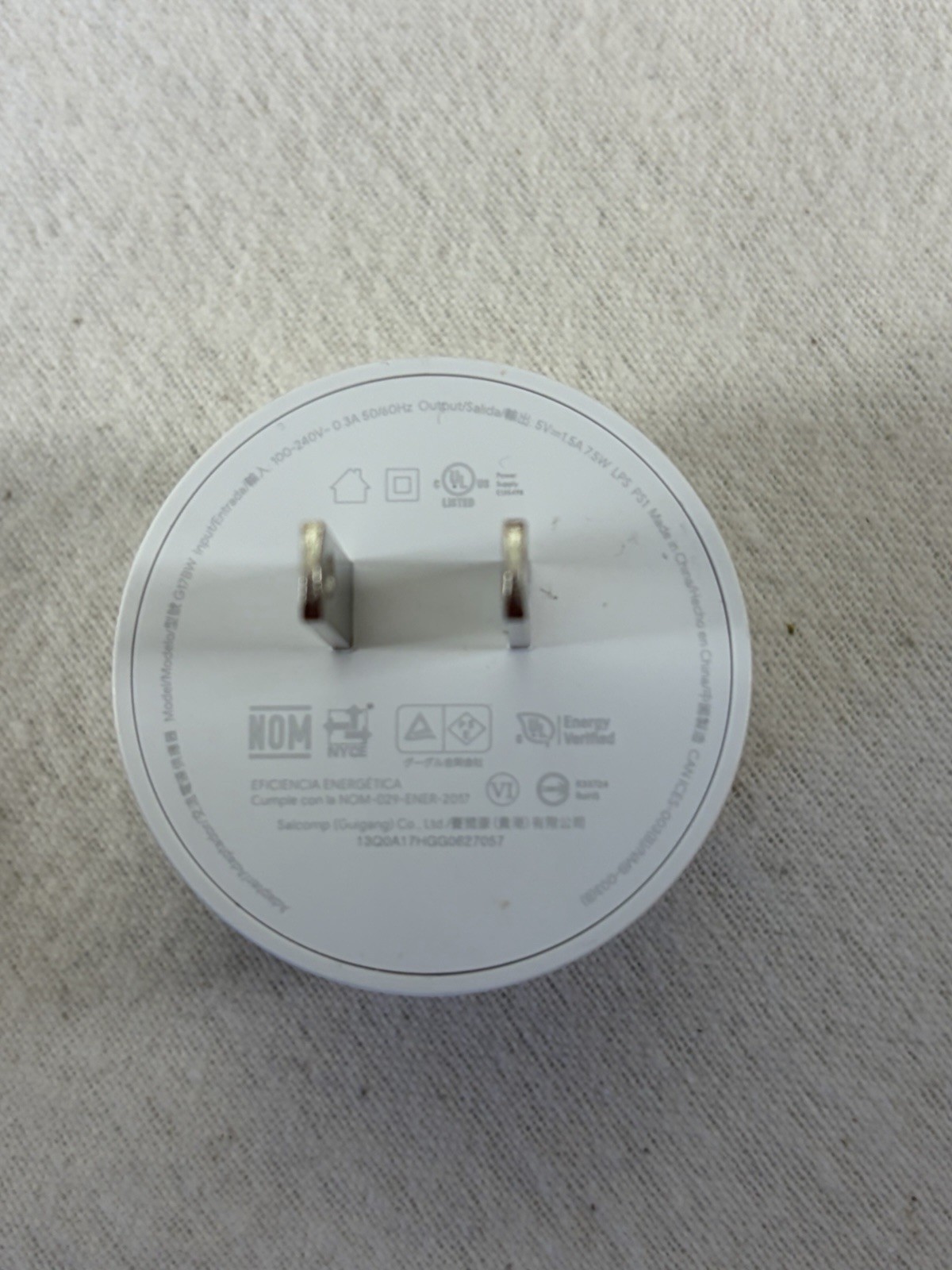 Google Nest Security Cam Indoor 1080p Wired 2nd Gen. GJQ9T (White Snow)