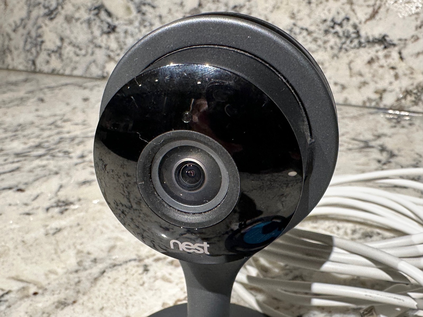 GOOGLE NEST Indoor Camera A0005 1st Gen Night Vision w/OG USB Metal Stand w/Base