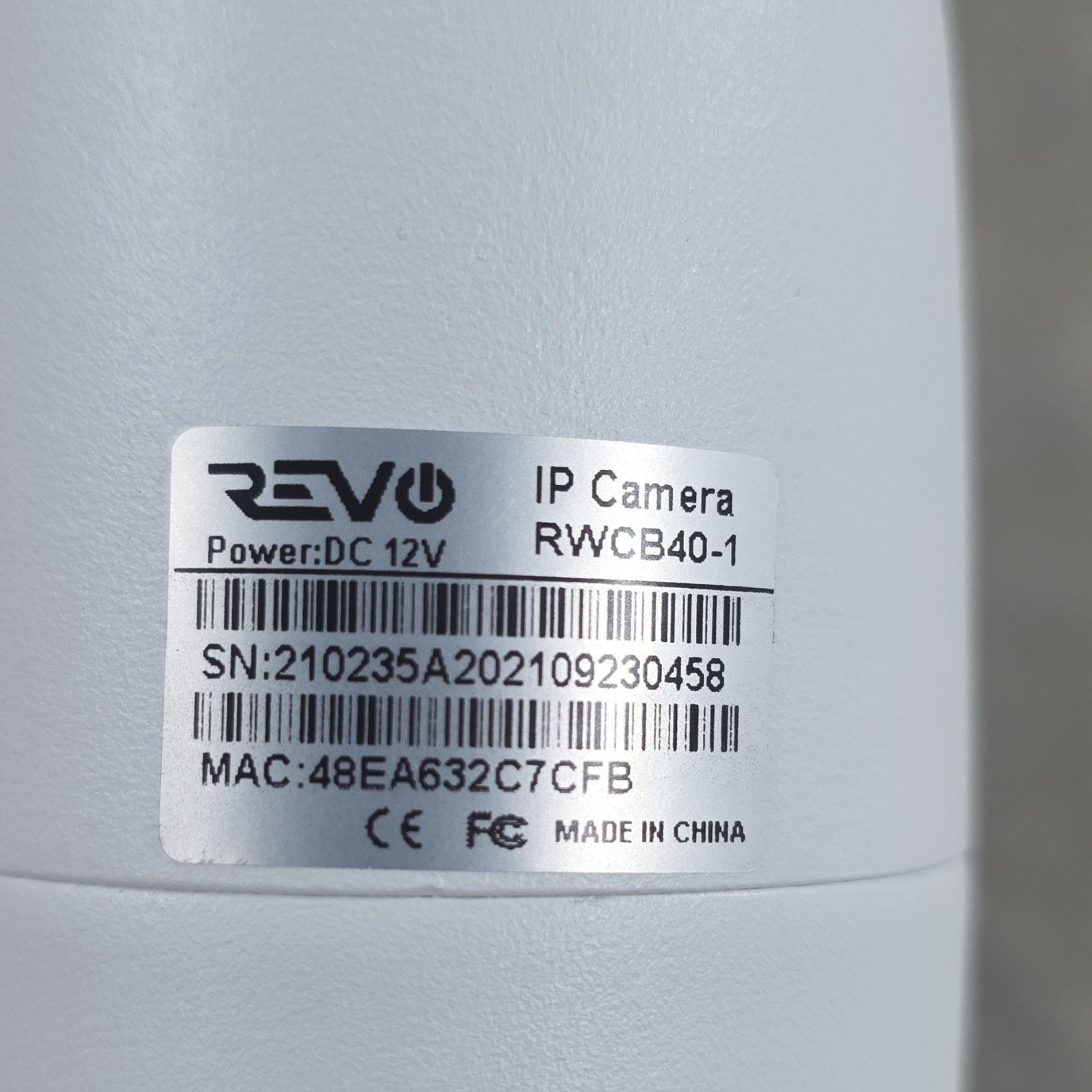 REVO RWCB40-1 IP/Network Bullet Wired Indoor/Outdoor Camera White 12V 1pc