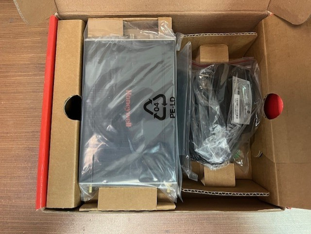 Honeywell ACU analog Converter Unit; Brand New