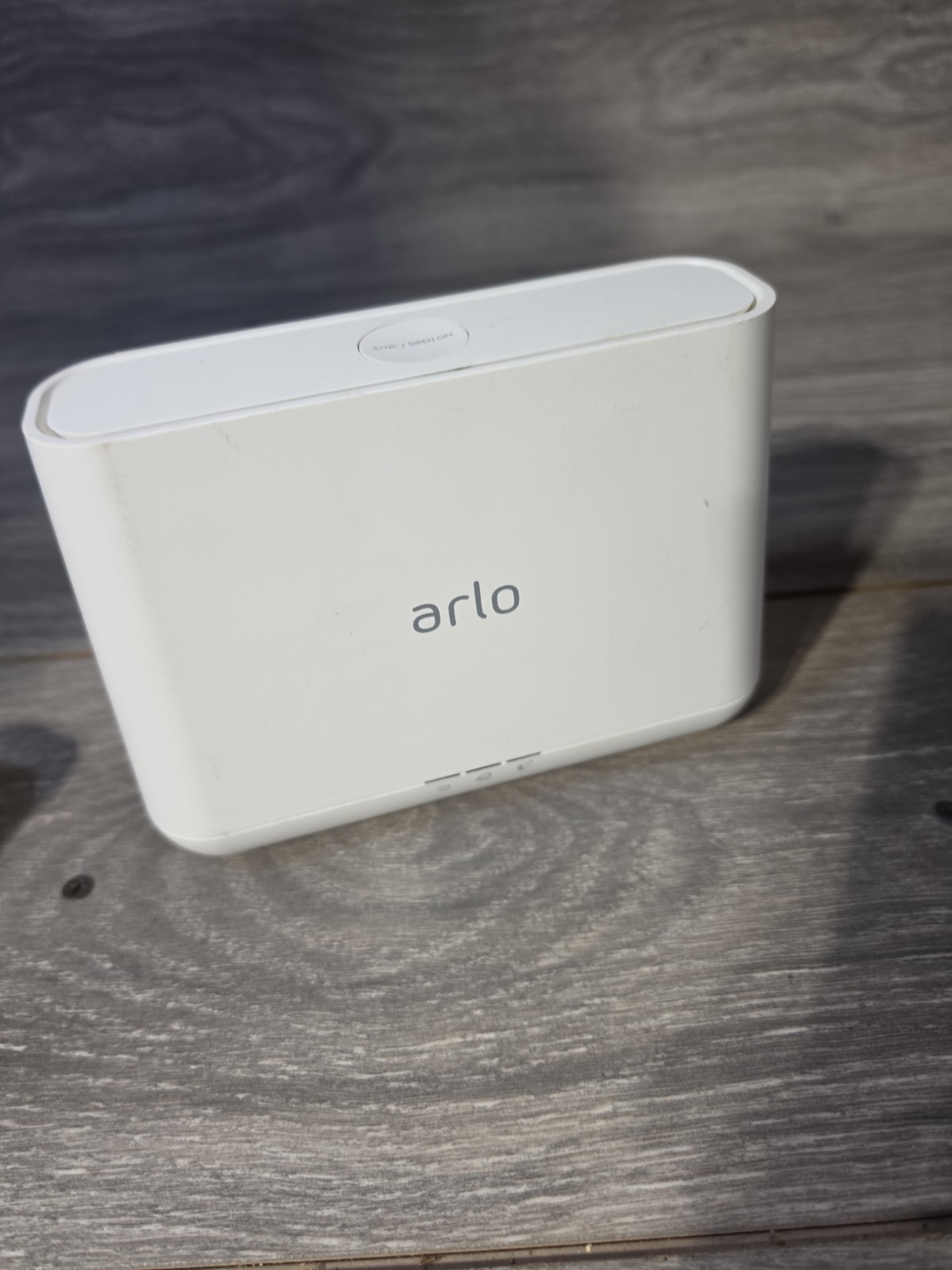 NetGear Arlo Pro VMB4000 Wireless Security Camera Base Station w/ Power Adapter