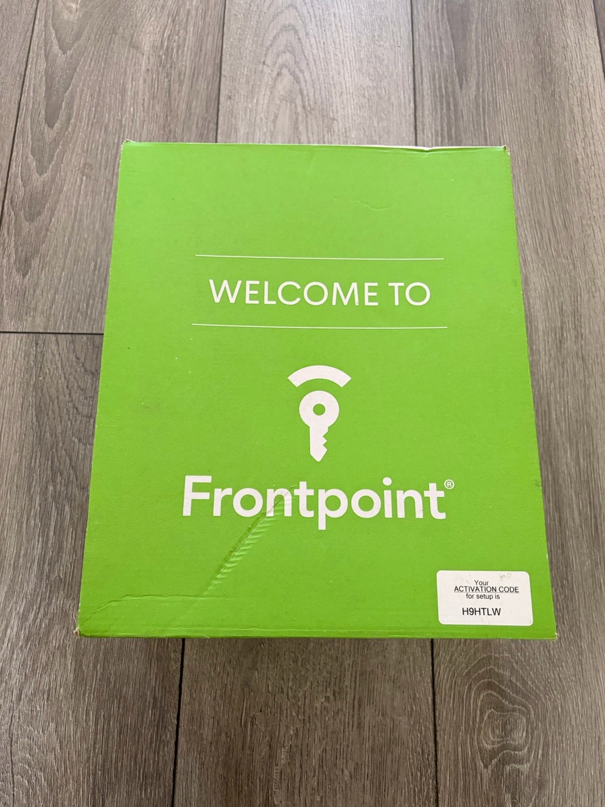 Frontpoint Home Security System Safehouse 6 Piece Kit Hub Doorbell Sensors