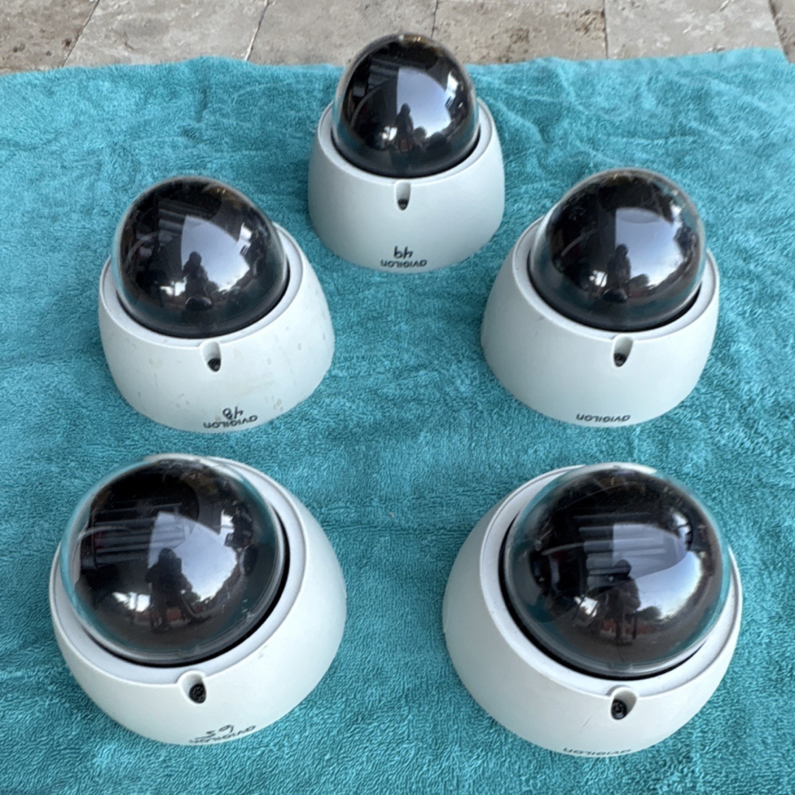 Avigilon Lot of 5 1.0-H3-D1 Dome IP Wired Security Cameras Outdoor Indoor