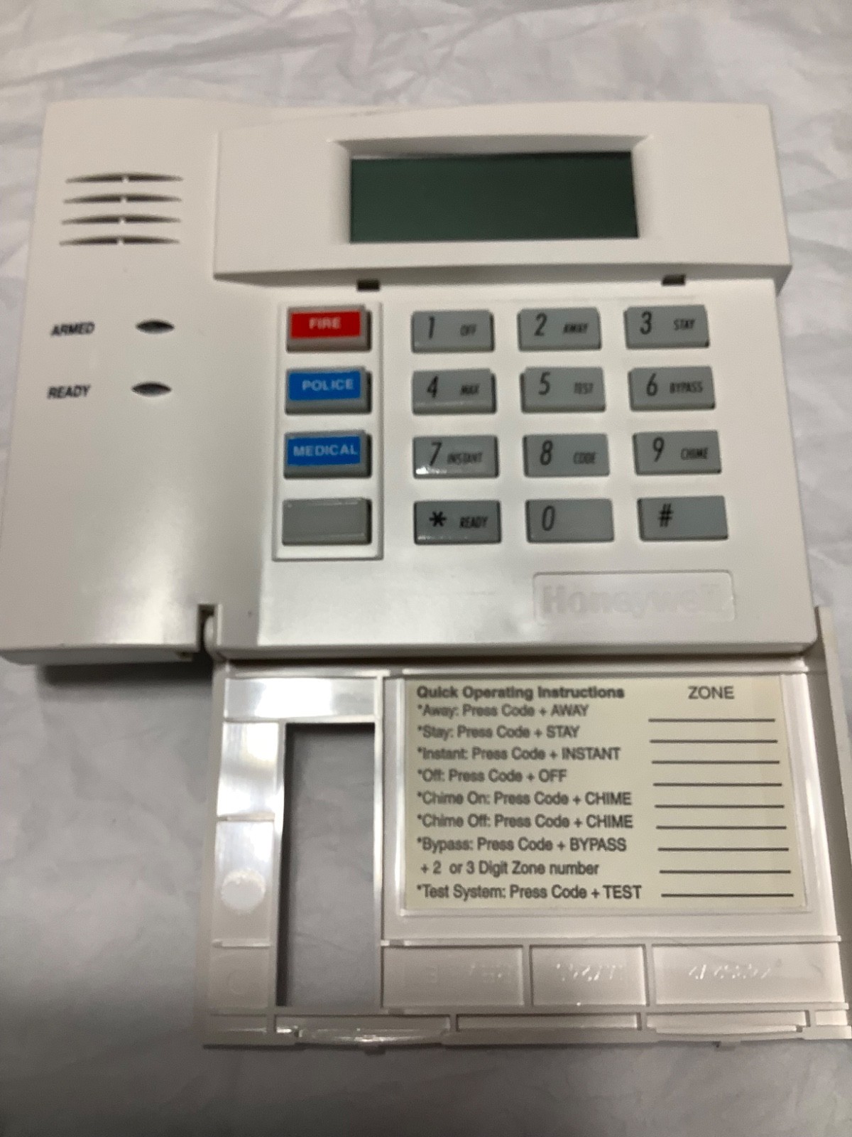 Honeywell LYNXTOUCH2 L5200 Control With 5828V Wireless Keypad, No Batt/AC Trans