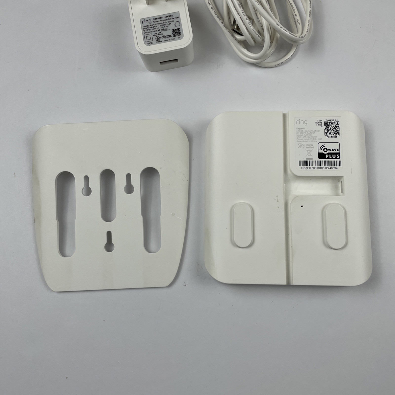 Ring Alarm Keypad (2nd Gen) with Power Adapter Supply (5AT2S7)