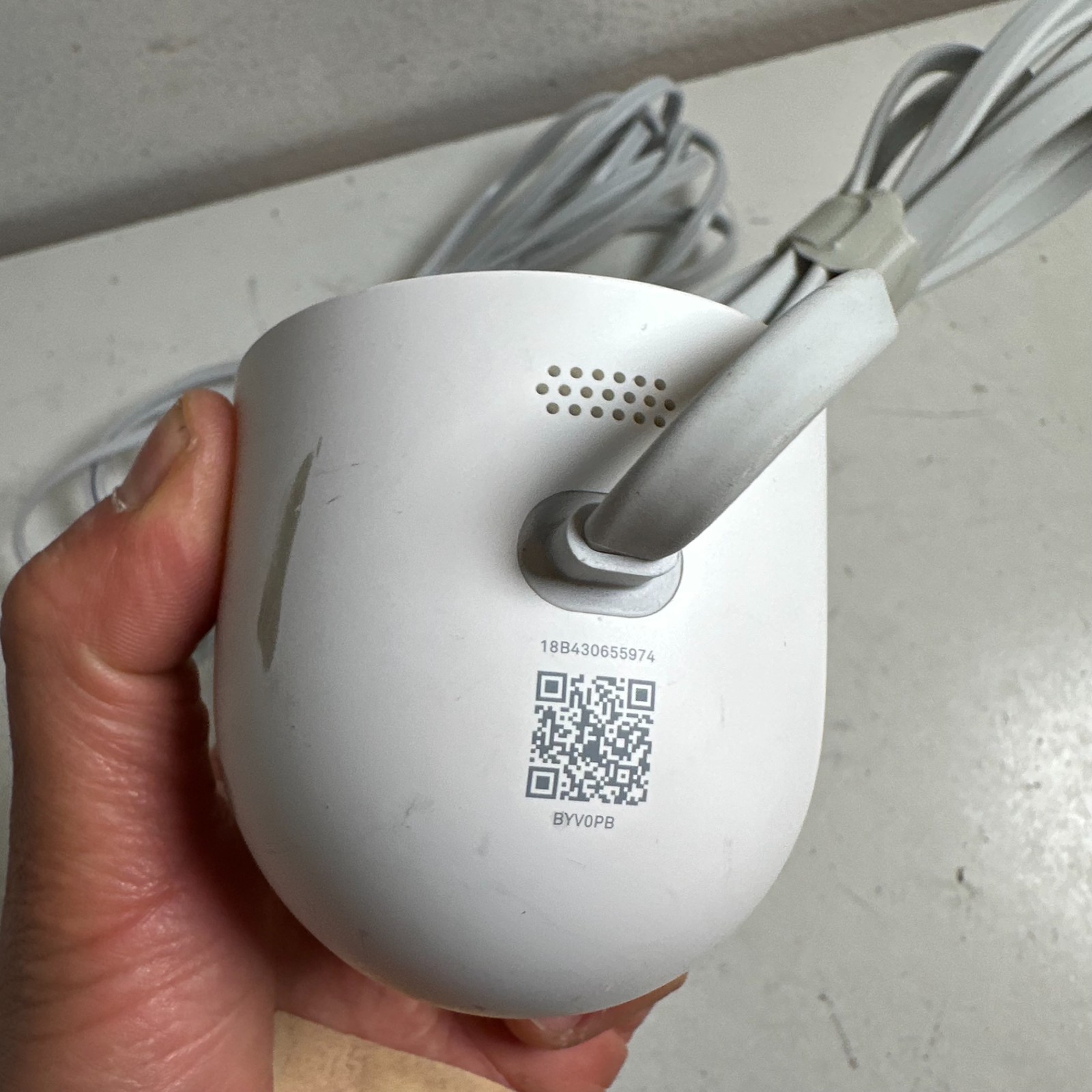 Google Nest Cam Outdoor 1st Gen A0033 White Classic Smart HD Security Camera