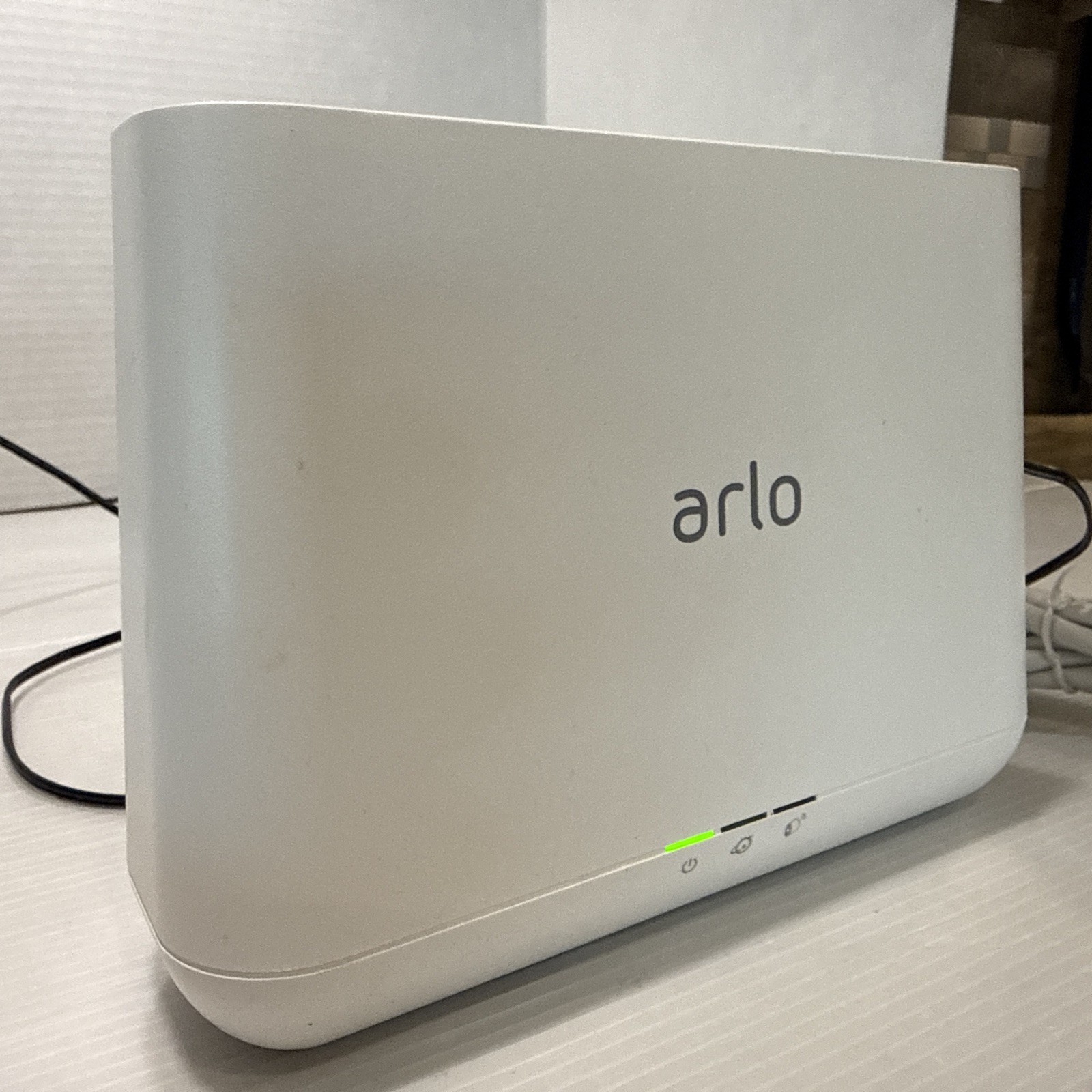 Netgear Arlo Pro VMB4000 Wireless Security Camera Base Station w/ AC Adapter