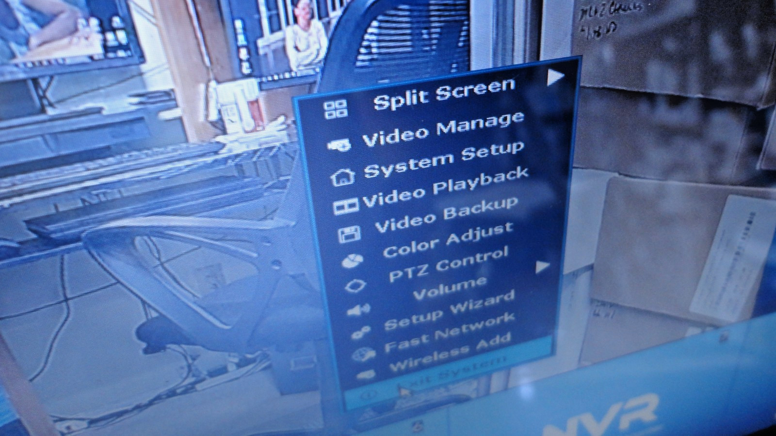Wifi Security Camera System – 4 Cameras w/ Monitor – Tested / Nice Clear Images!