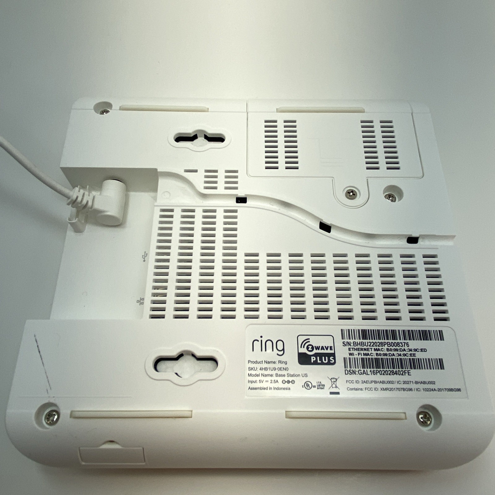 Ring Alarm Base Station US White 4HB1U9-0EN0 Oem Power Cord Z Wave Plus Hangable
