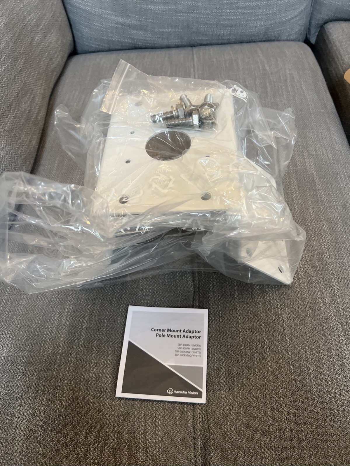 Two 2 Hanwha Techwin SBP-300KMW1 Corner Mount Adapter Security Accessory White