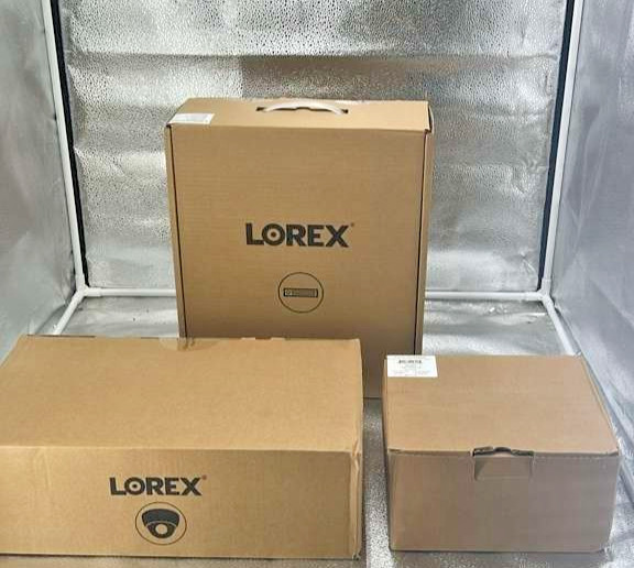 Lorex 4K 8CH NVR Security System 2TB 4 PoE Cameras Dome Motion Detection – New