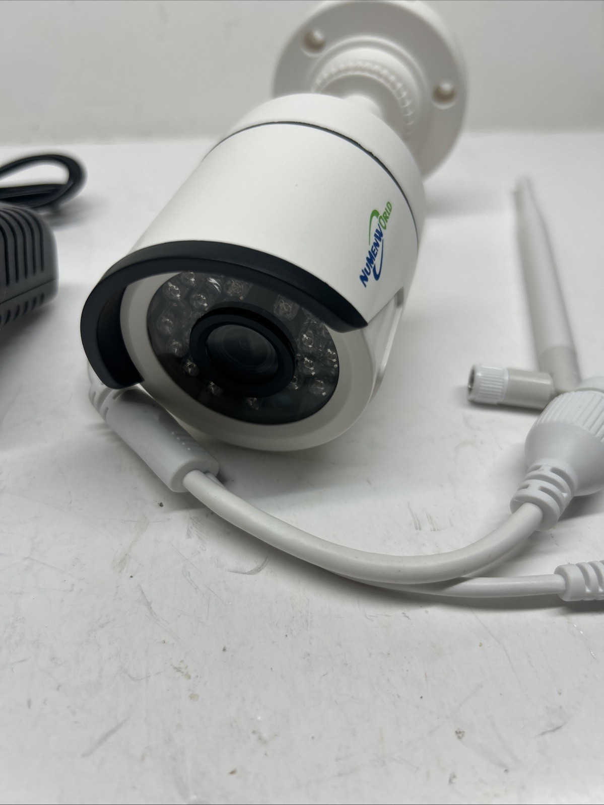 Numenworld NCV-1020M 1080P WiFi Bullet IP Camera Outdoor/Indoor HD Weatherproof