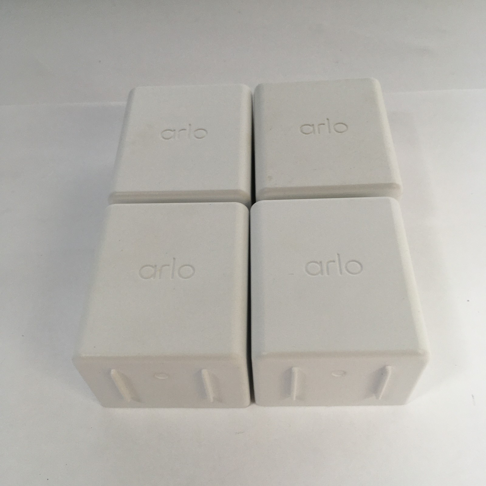 Arlo Pro 5S 2K Security Camera VMC4060P Black (SET of 3 Cameras) with Screws
