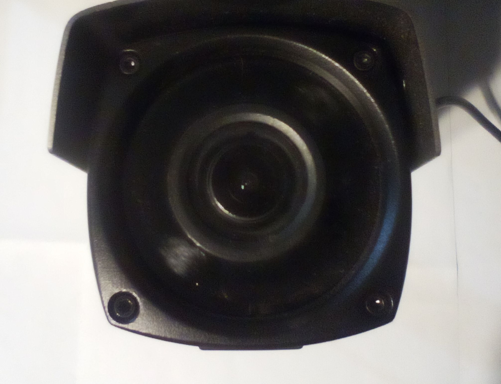 (7) SONY/ 3 LOGIC NETWORK SECURITY CAMERAS LOT