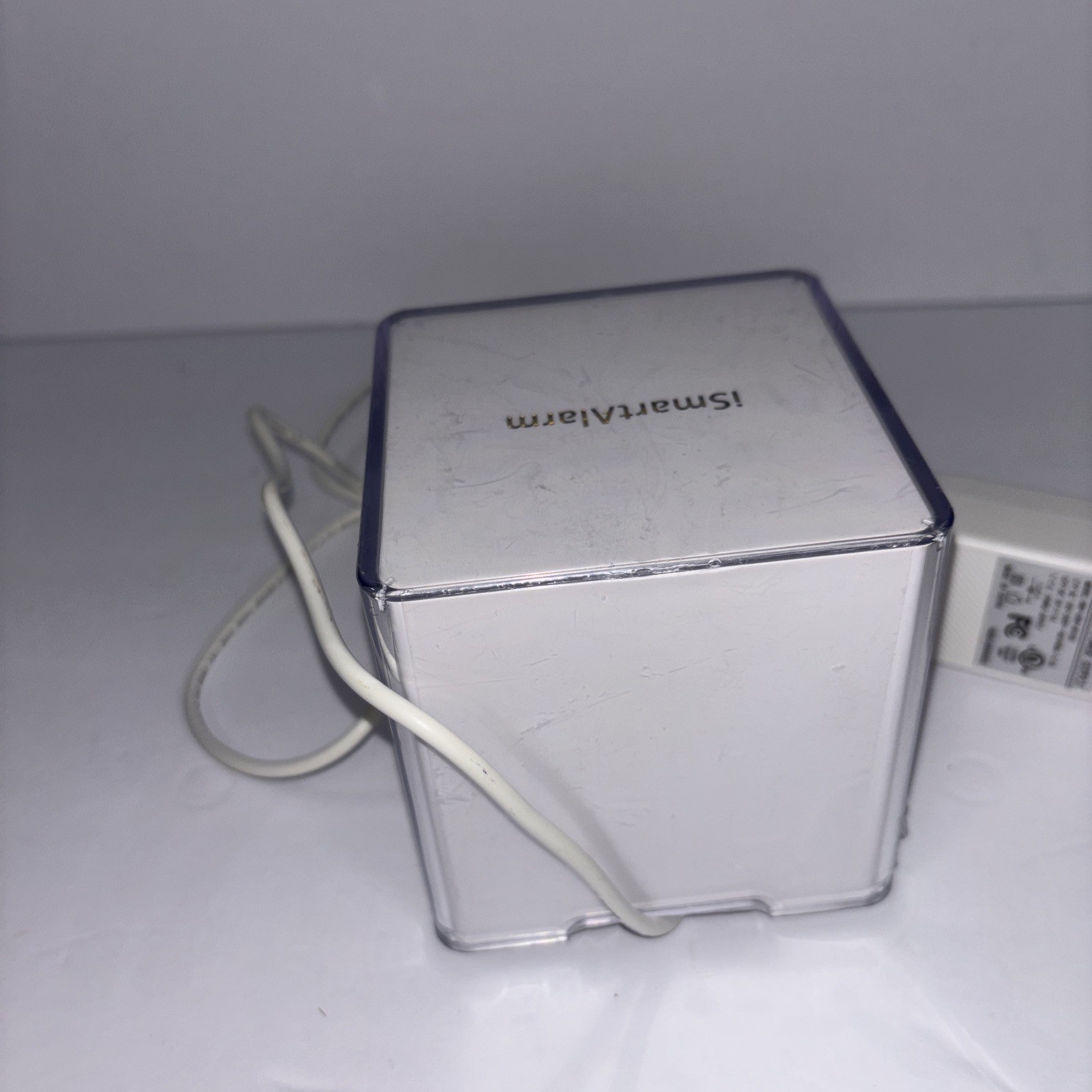 iSmartAlarm iSC3/Ipu3 Smart Home Security System (UNIT ONLY)