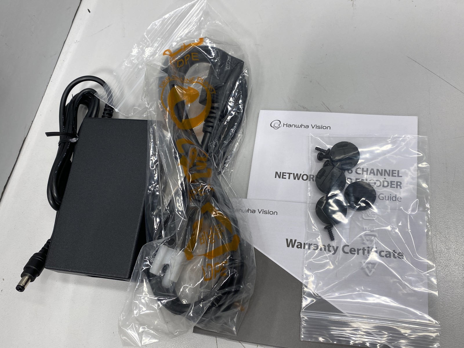 Hanwha Vision 16 Channel Encoder SPE-1630
