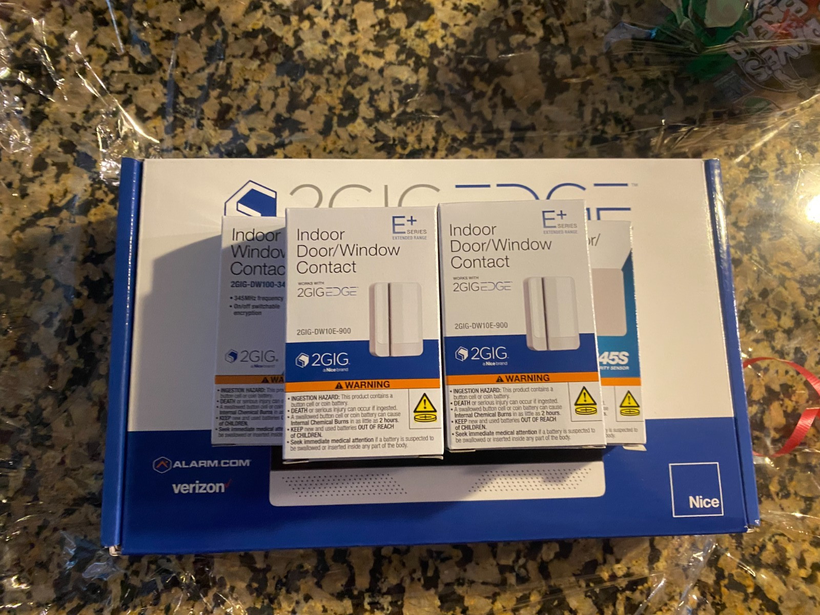 2GIG EDGE Security Panel with 7 In. Touchscreen Bundle with 5 Sensors-BRAND NEW