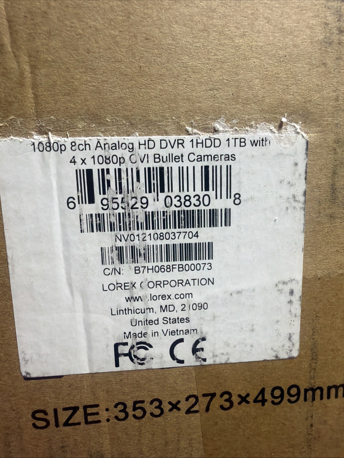 Lorex D242A8B-Z 1080p 8 Channel 4 Cameras included 1TB Wired DVR System Open Box