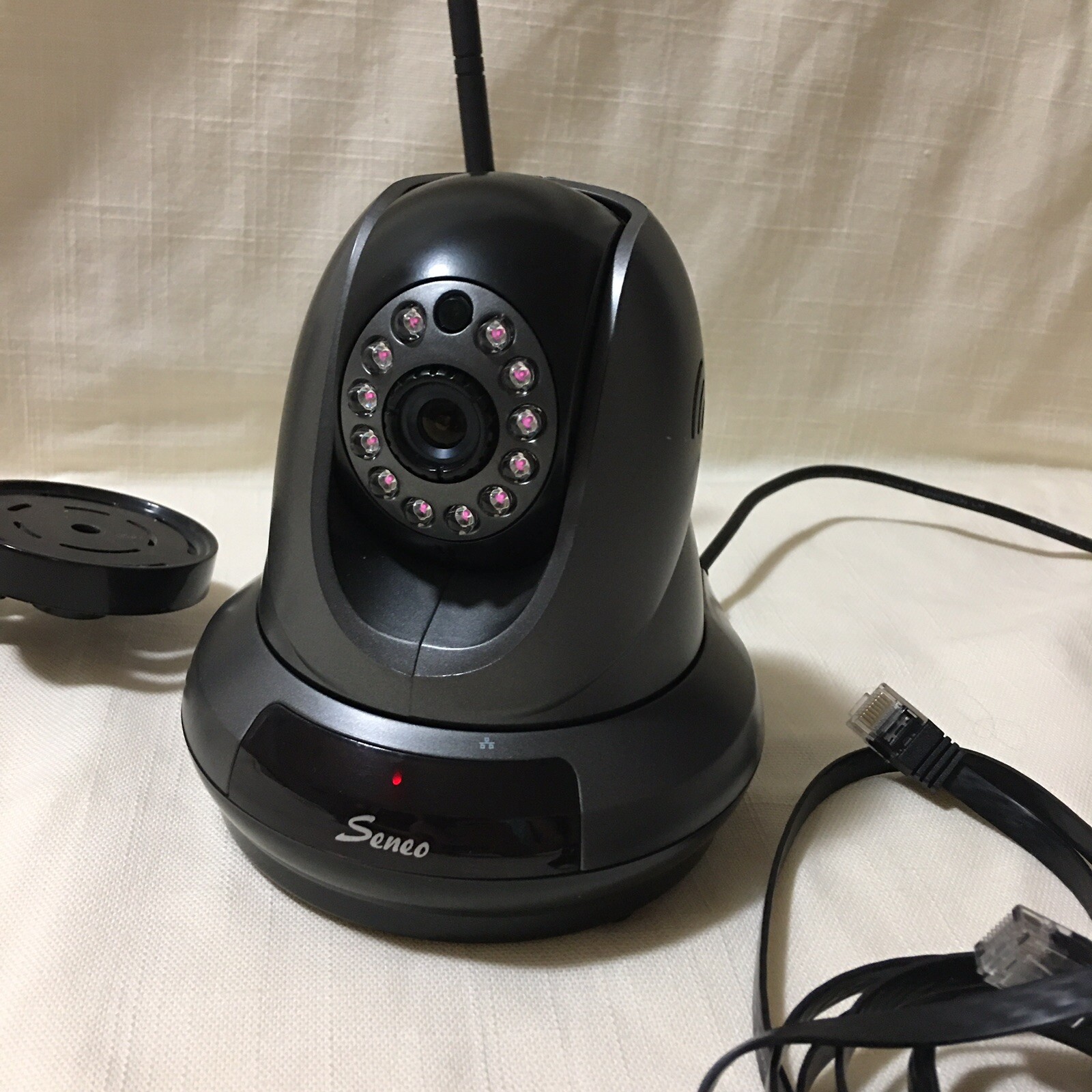 3 SENEO Cloud IP Security Cameras via IPhone Android IPad Thru Wireless or 3G