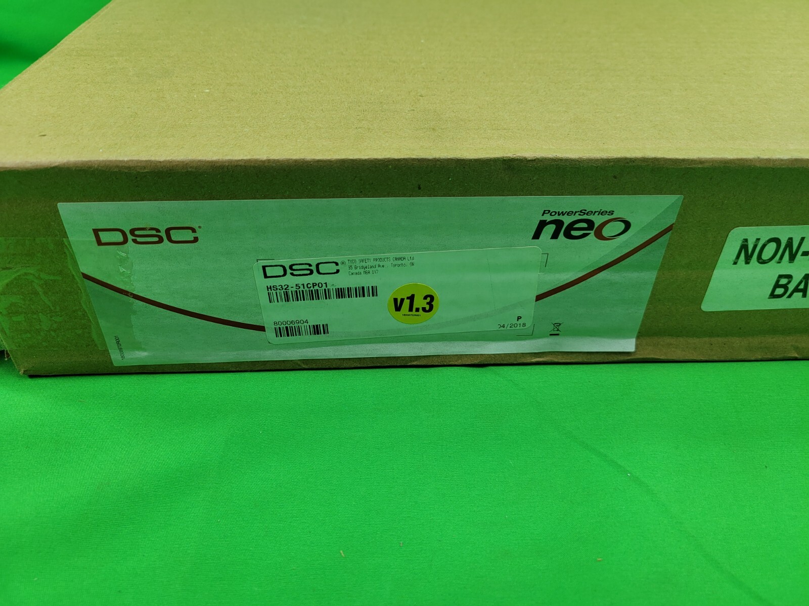 DSC HS32-51CP01 PowerSeries Wireless Alarm System Kit