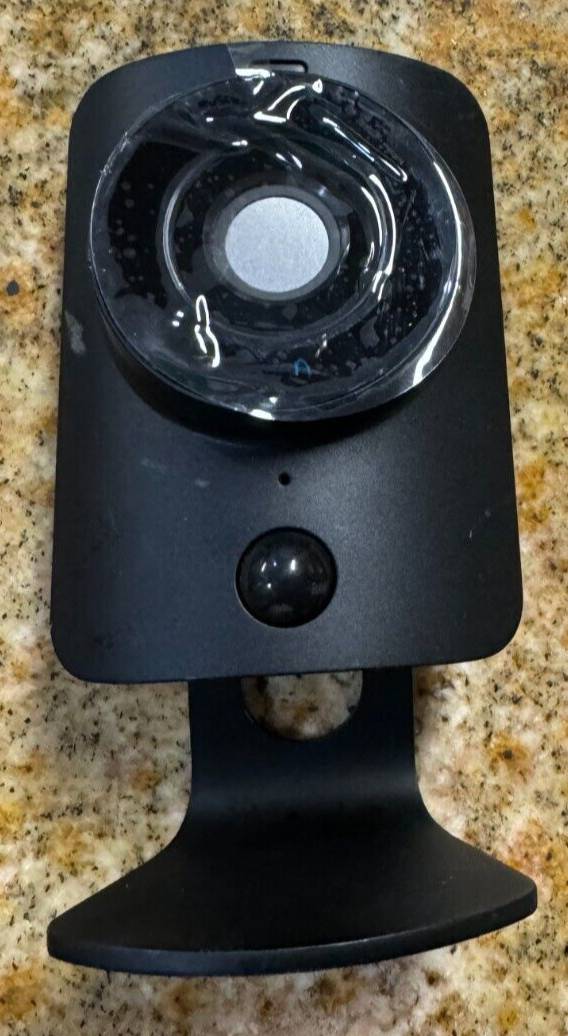 SimpliSafe HD Wired Indoor Security Camera with Built-in Privacy Shutter +AC