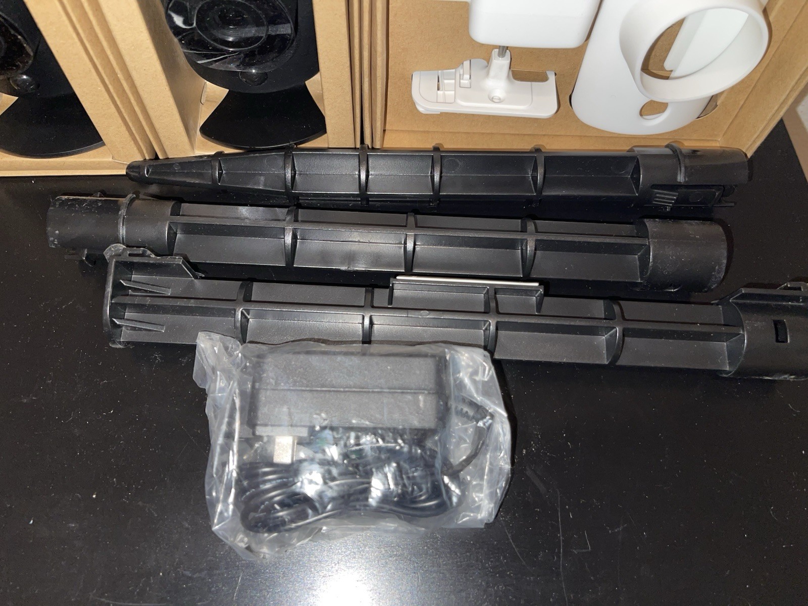 Simply Safe Lot Bundle SimpliCam Base Station Motion Entry