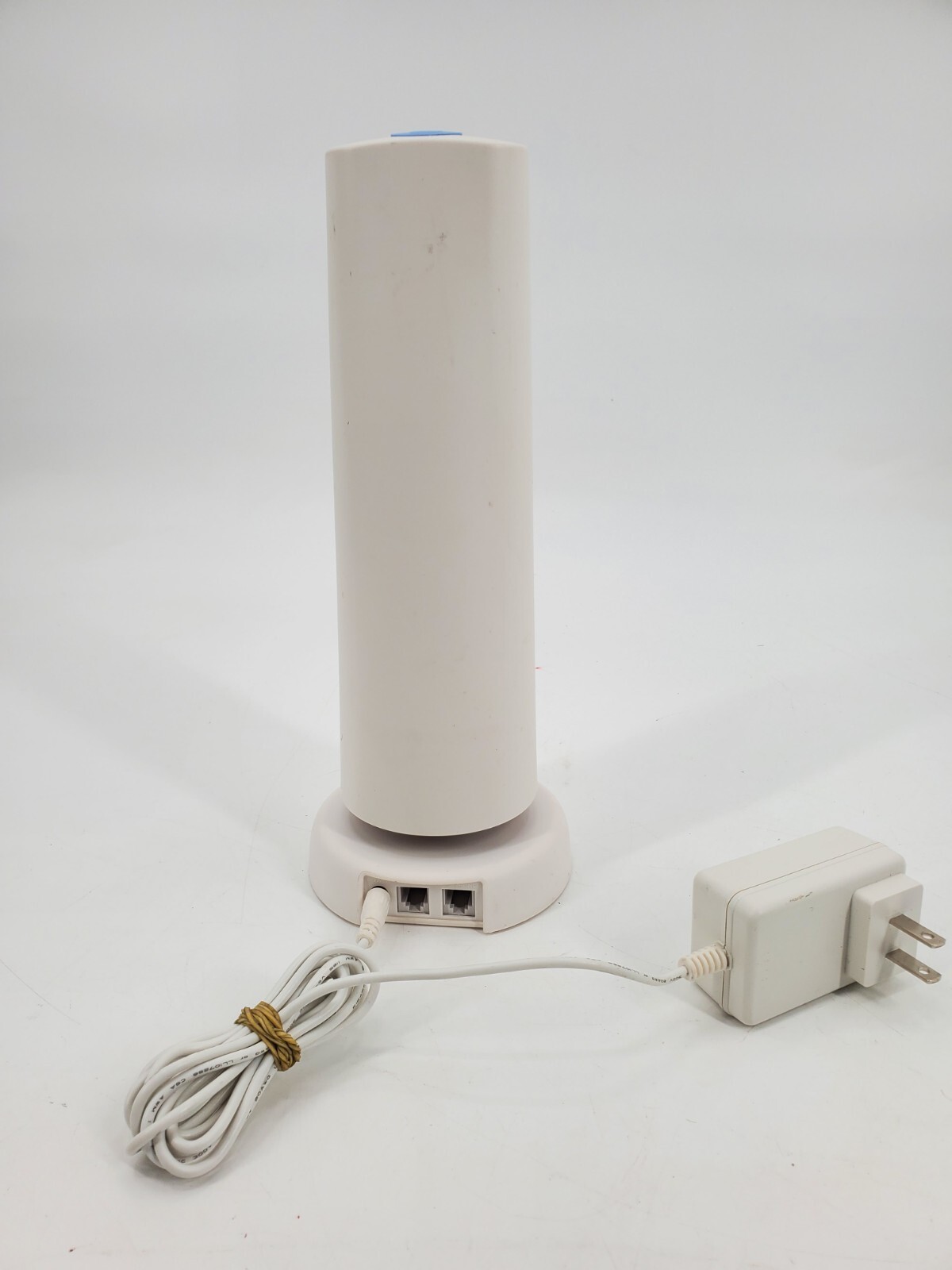 SimpliSafe White 10 1/2″ Base Station Transmitter Module BS1000
