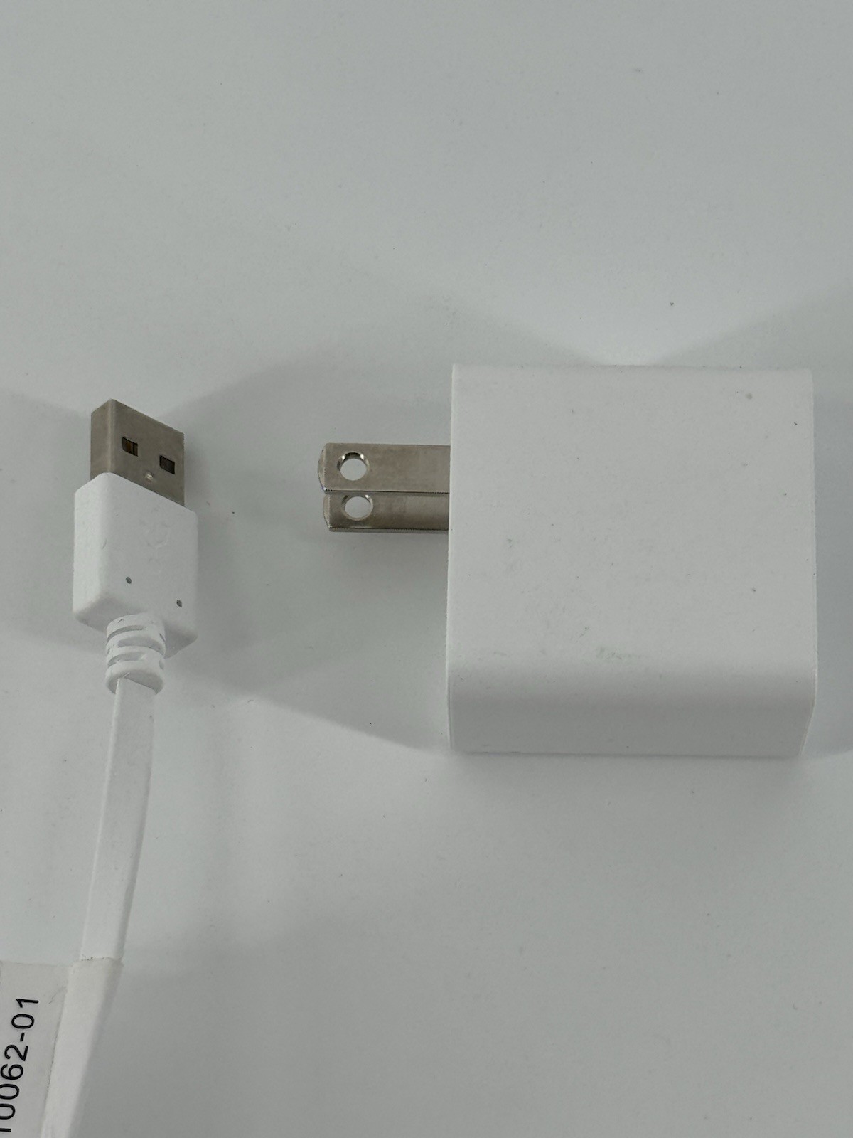Genuine OEM Netgear Cable & USB 310-10065-01 AD2085320